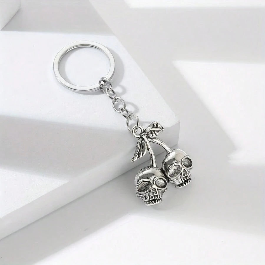 1pc Punk Vintage Gothic Skull Keychain With Cherry Blossom Pendant- Avant-Garde Hip Hop Style Durable Metal Car And Bag Accessory Polished Metal Finish Halloween