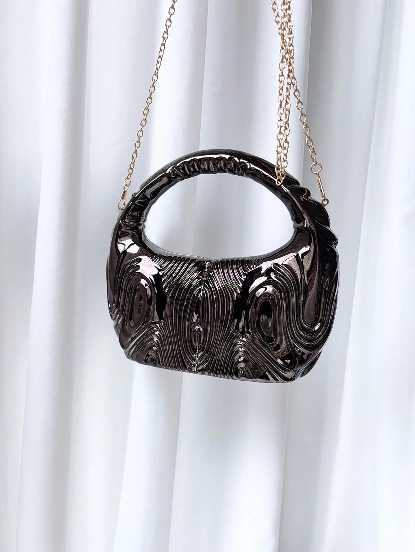 1pc Round 3D Striped Metal Chain Special Shape Handbag, Luxurious Evening Party Bag, Glamorous Ball Accessory, Elegant Banquet Purse