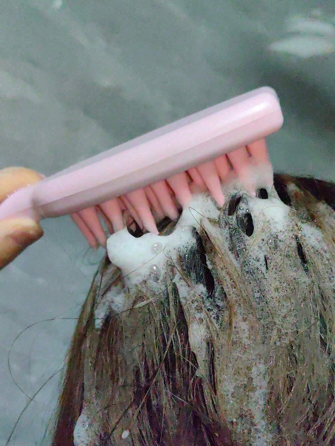 1pc Silicone Scalp Massager Brush With Long Handle, Gentle Exfoliation To Promote Hair Growth And Improve Blood Circulation, Ergonomic Design For Easy Grip And Deep Cleansing, Suitable For Wet Or Dry