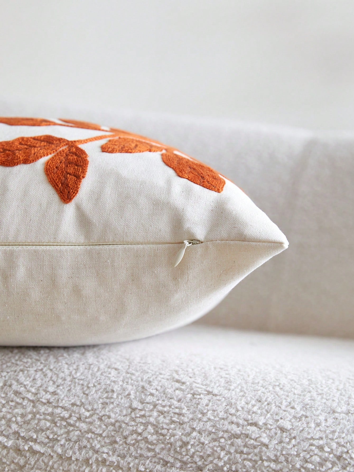 1pc Thanksgiving Maple Leaf Embroidered Pillow Case, Autumn Orange Leaf Pillow Cover, Suitable For Indoor Decoration, Harvest Festival Decor, All Season Pillow Case, Without Insert