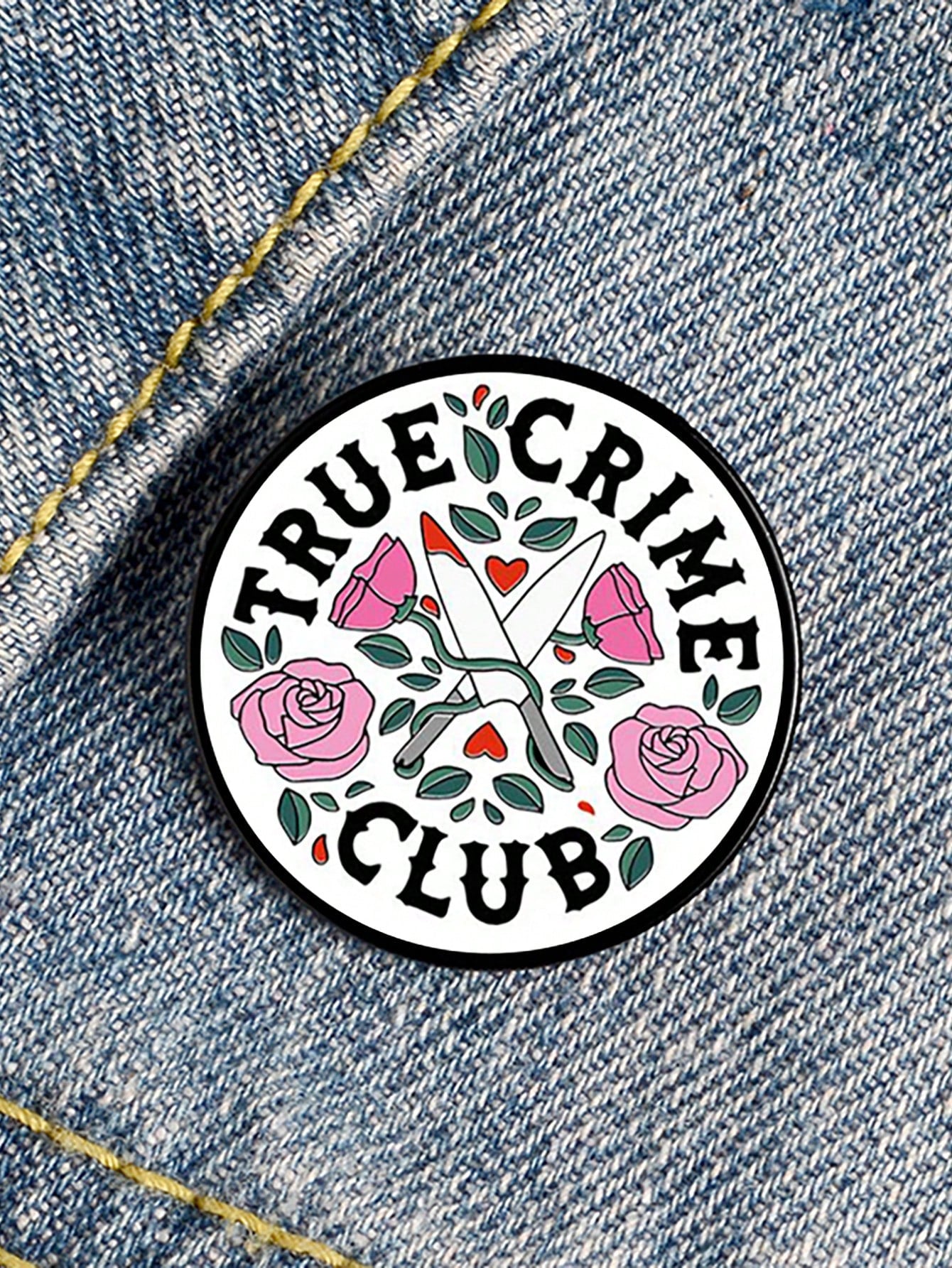 1pc True Crime Club Design Printed Pin Custom New Fashion Brooch Accessory For Women Halloween Gifts Valentine's Day Dress Accessories Pin For Clothes Bag Charm Backpack For School Office Accessories