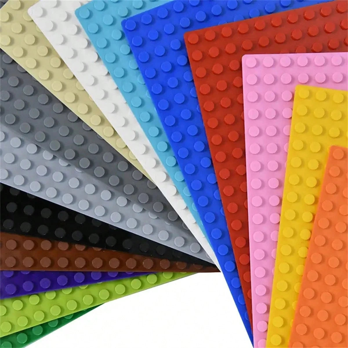 1pc Unisex Building Blocks Base Plate, Compatible With Major Brands 16*32 & 32*32 Small Bricks, Graphic Building, ABS Material, Versatile Play, Multiple Colors Available, Perfect Birthday Gift