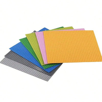 1pc Unisex Building Blocks Base Plate, Compatible With Major Brands 16*32 & 32*32 Small Bricks, Graphic Building, ABS Material, Versatile Play, Multiple Colors Available, Perfect Birthday Gift