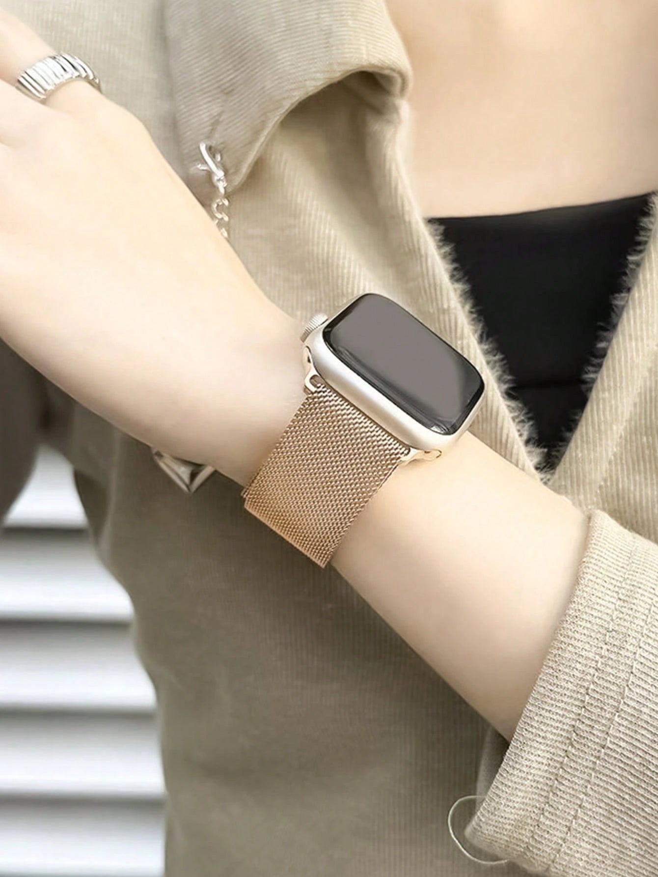 1pc Unisex Stainless Steel Milanese Loop Magnet Strap Compatible With 45/49/38/40/41/42/44 Mm Apple Watch Series 1/2/3/4/5/6/7/8/se