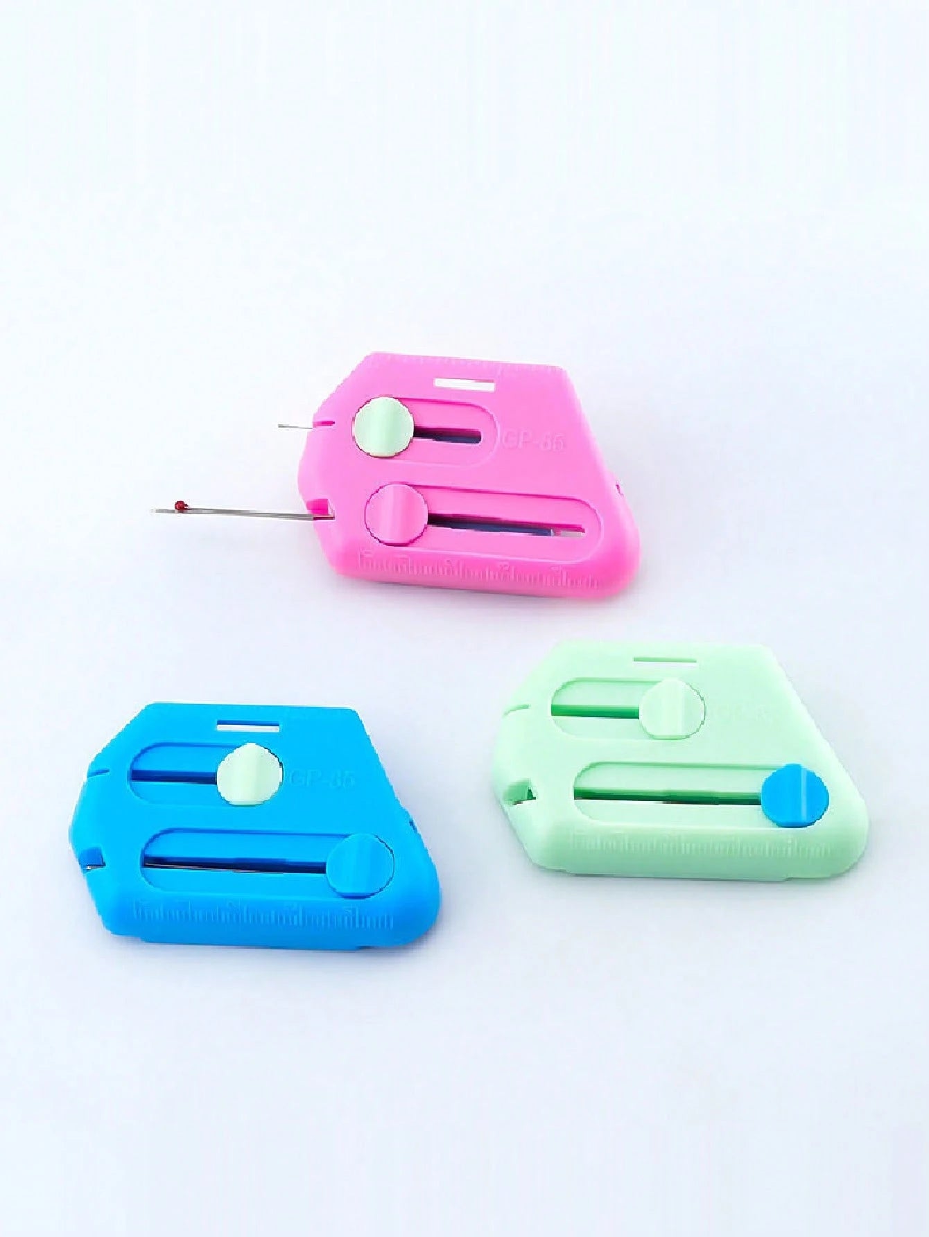1pc Upgraded Multifunctional Sewing Machine Magnetic Threader, Home Needle Threader With Seam Ripper And Needle Piercer, Equipped With Plastic Magnetic Ruler And Strong Magnetic Edge Positioning, Brig