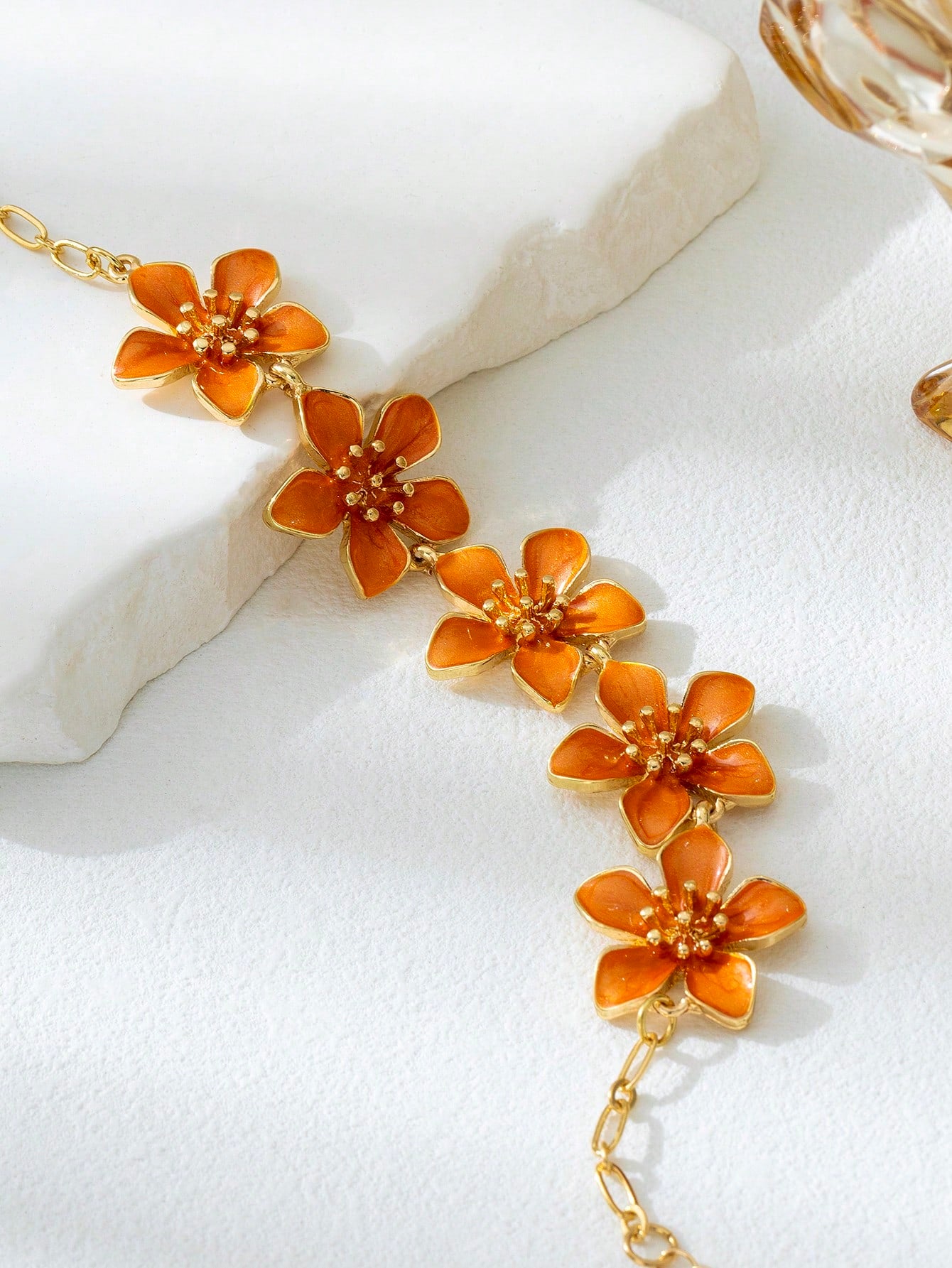 1pc Vacation Style Fresh & Energetic Retro Vibe Dopamine Orange Floral Charm Anklet, Suitable For Holiday/Travel/Date/Daily Wear, Elegant Ladies Jewelry