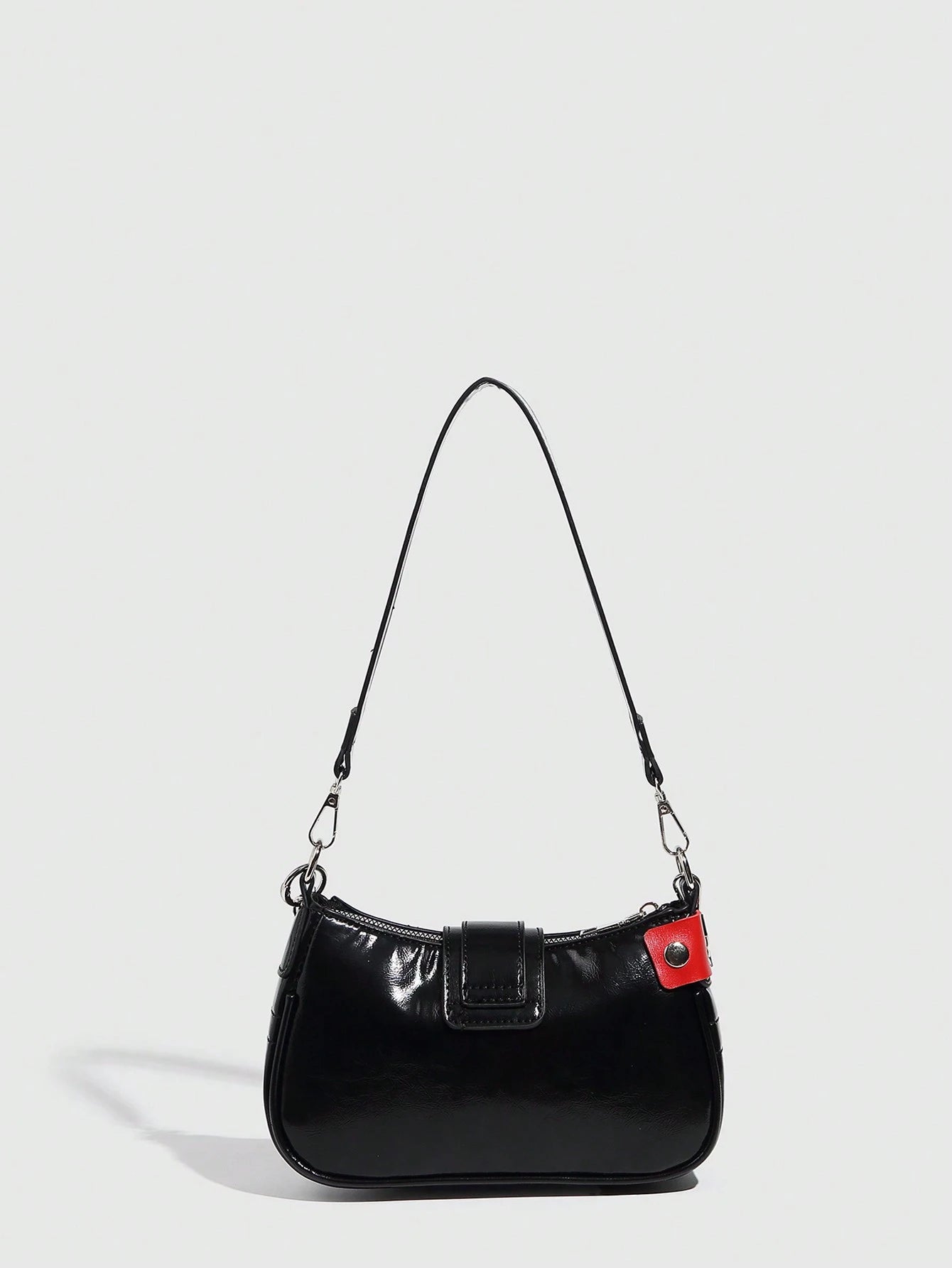 1pc Women PU Leather Hand Bag, Y2K Baddie Bag, Versatile Star Design Crescent Shoulder Bag, Black & Red Contrast Chain Strap Bag, Millenial Crossbody Underarm Chain Starry Bag, Fashionable Street Styl