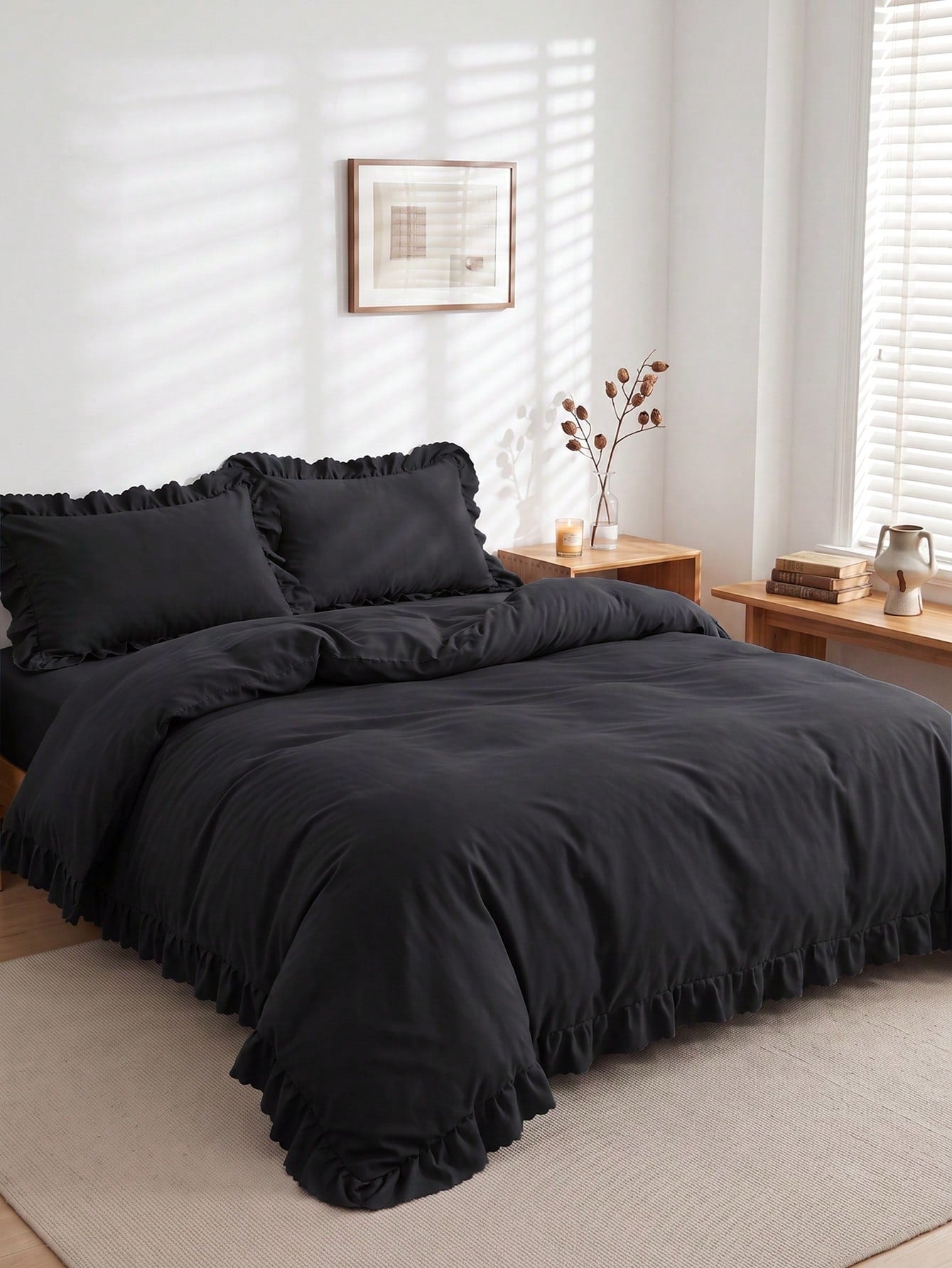 2/3pcs Ruffle Duvet Cover Set, Dorm Bedding, Black Bedding Set, Cozy Room Decor, Skin-Friendly Breathable, Ultra Soft Anti-Pilling, No Duvet Insert, Suitable For Twin/Full/Queen/King Size Bed, All Sea