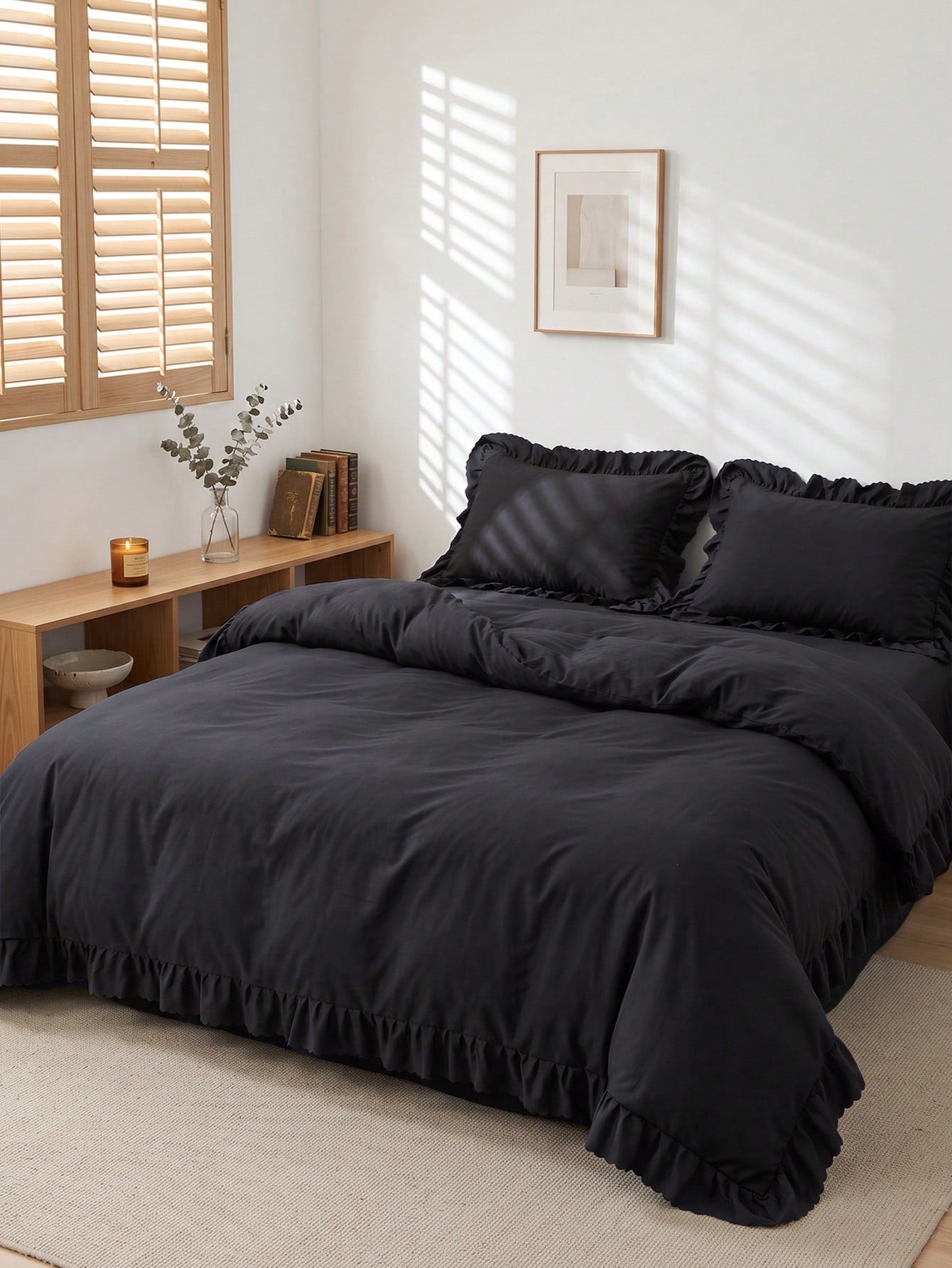 2/3pcs Ruffle Duvet Cover Set, Dorm Bedding, Black Bedding Set, Cozy Room Decor, Skin-Friendly Breathable, Ultra Soft Anti-Pilling, No Duvet Insert, Suitable For Twin/Full/Queen/King Size Bed, All Sea