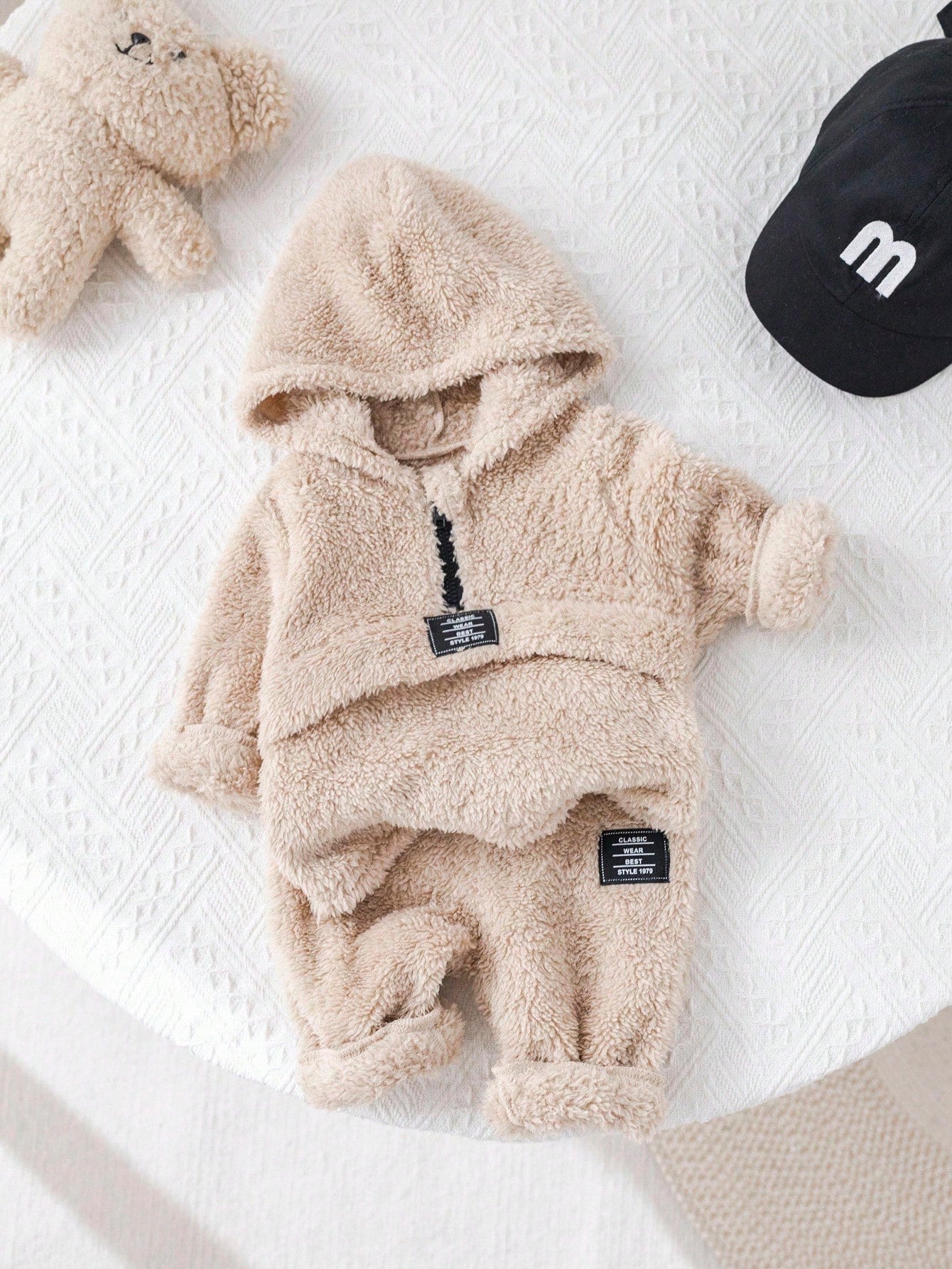 2-Pack Baby Boy Beige Winter Cute Holiday Plush Hooded Sweatshirt And Trousers Set,Casual Simple Soft Outfits For Birthday Parties,Baptisms&Daily