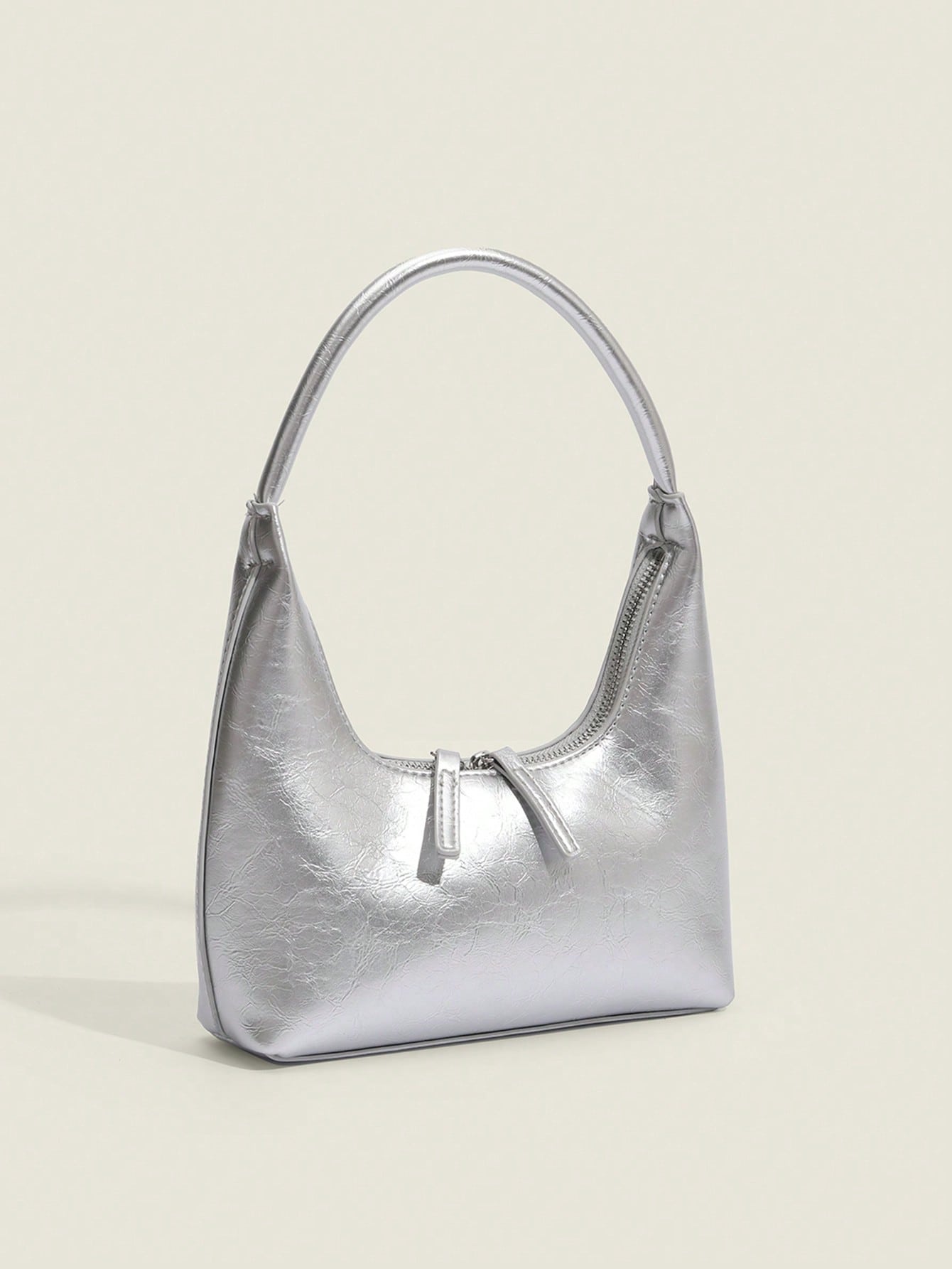 2026 New Silver Cute Mini Handbag, Women's Shoulder Bag, Fashionable And Simple Commuting Bag, Daily Travel Charm, Versatile And Casual Armpit Bag