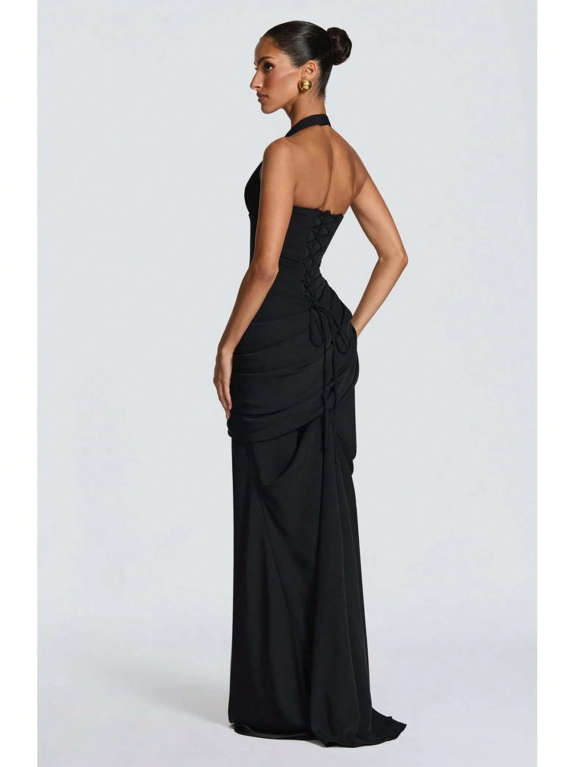 2026 Women Elegant Halter Neck Evening Gown Deep V Design Waist Ruched Slim Fit Floor Length Train Dress For Party Banquet