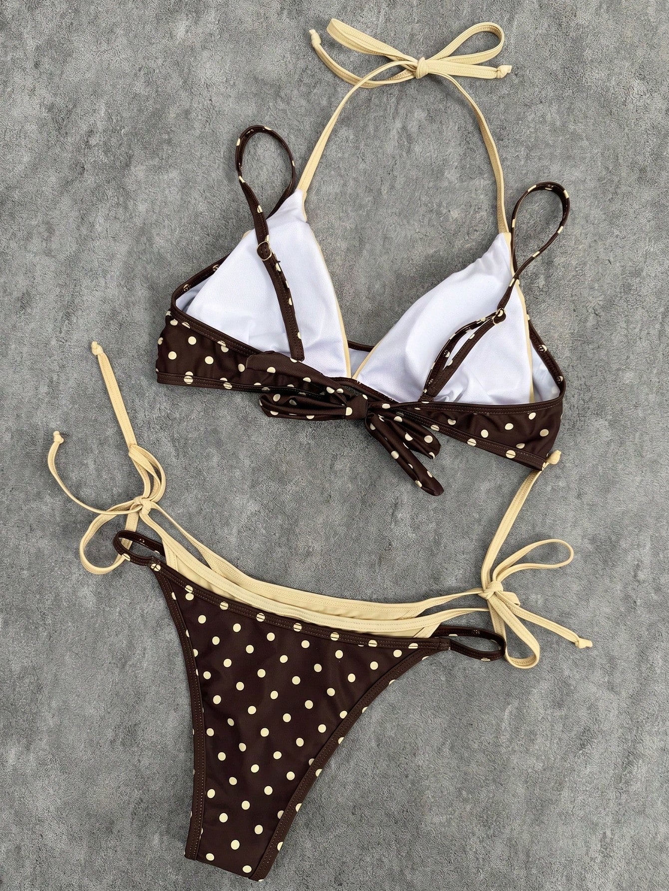 2026 Women's Swimwear Set, Polka Dot Contrast Color Halter Sexy Backless Bikini Top And Thong Bottom, Suitable For Valentine's Day, Beach, Resort, Outdoor Vacation Summer, Modern Retro