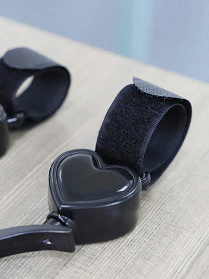 2pcs Black Baby Stroller Hooks: Rotatable And Large-Sized, Convenient For Hanging On Strollers To Carry Bags Hands-Free. With Heart-Shaped Design.