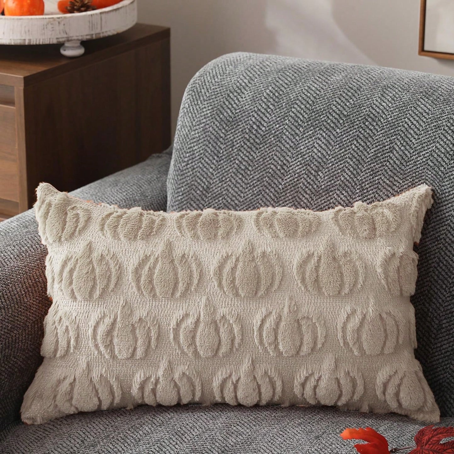 2Pcs Fall Pillow Covers 18x18 Inch Fall Decorations Autumn Rust Pumpkin Throw Pillow Cases Soft Plush Faux Fur Wool Couch Cushion Case For Chair Sofa Bedroom Living Room Home Decor