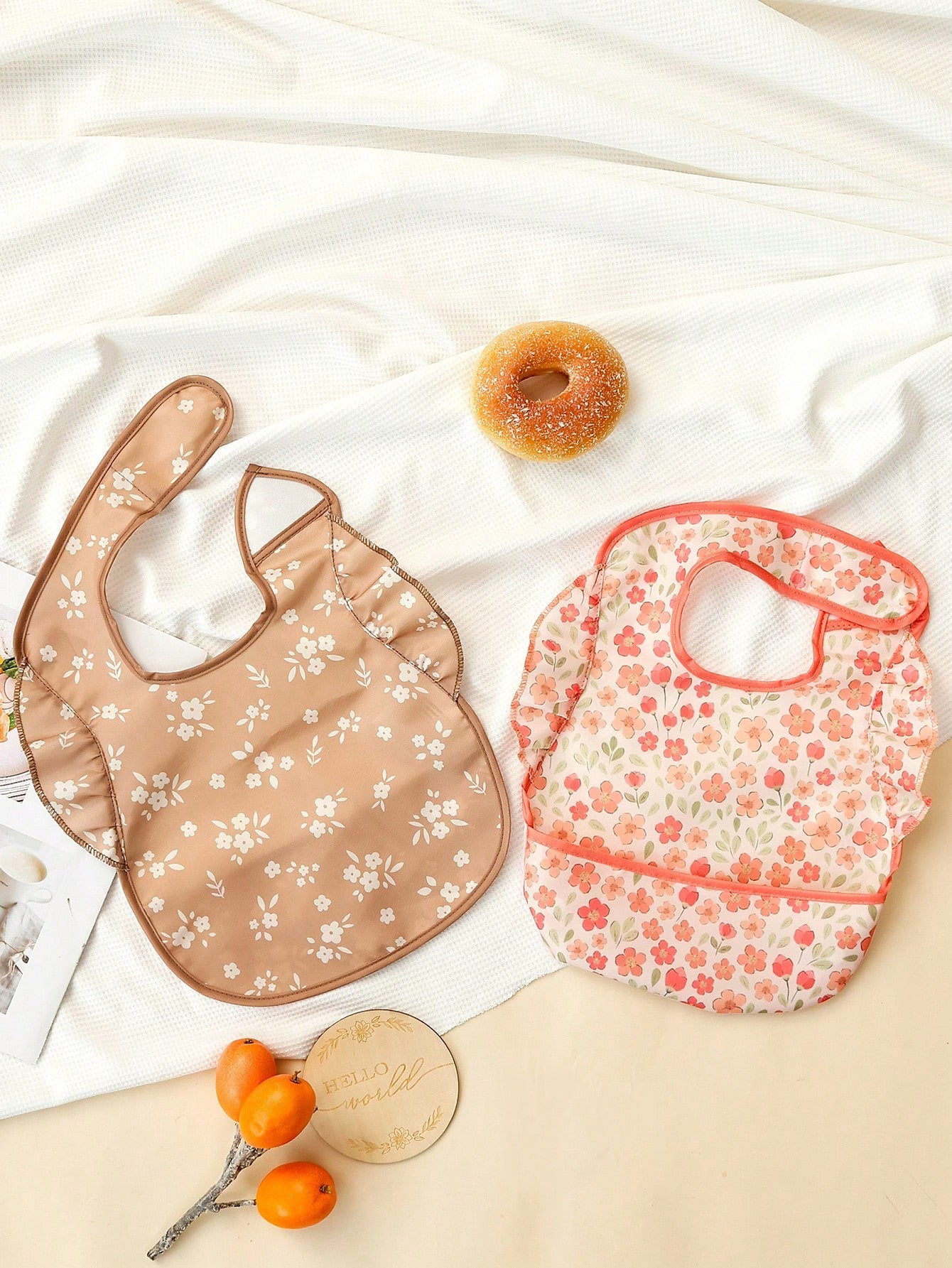 2pcs Mess Proof Baby Bib- Waterproof & Lightweight Baby-Led Weaning Apron| 100% Polyester, Easy Clean & Machine Washable (Leopard, Small 6-24 Months)