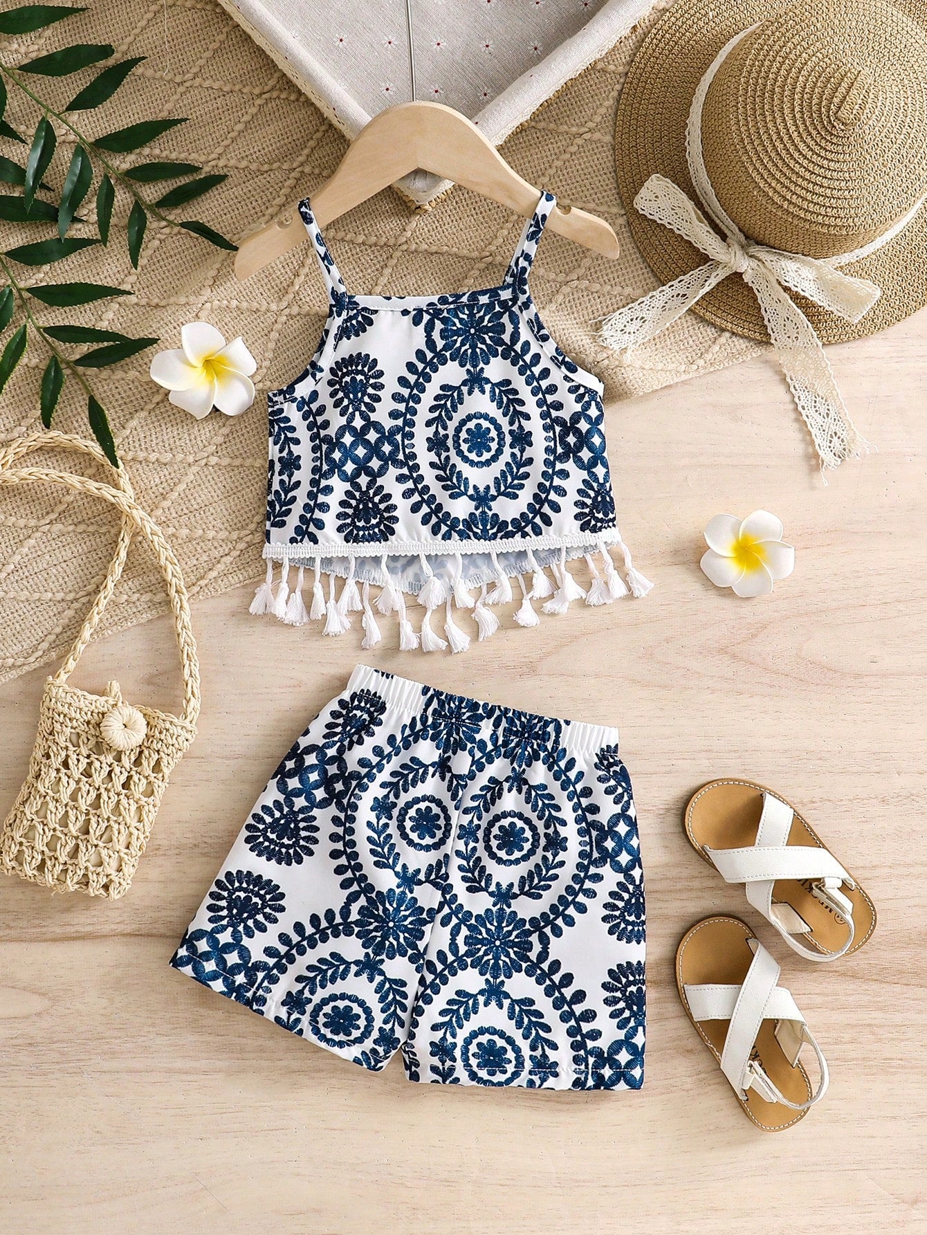 2pcs/Set- Baby Girl Summer Outfit, Blue & White Vintage Pattern 2-Piece Set, Tassel Camisole + Matching Shorts, Vacation Style Eye-Catching Cute Outfit