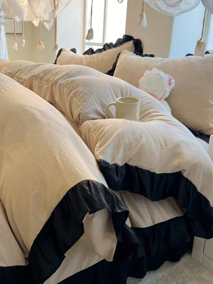3pcs Khaki Ultra Soft & Skin-Friendly Floral Lace Duvet Cover Set, 1 Duvet Cover And 2 Pillow Covers, Washable, Without Filler