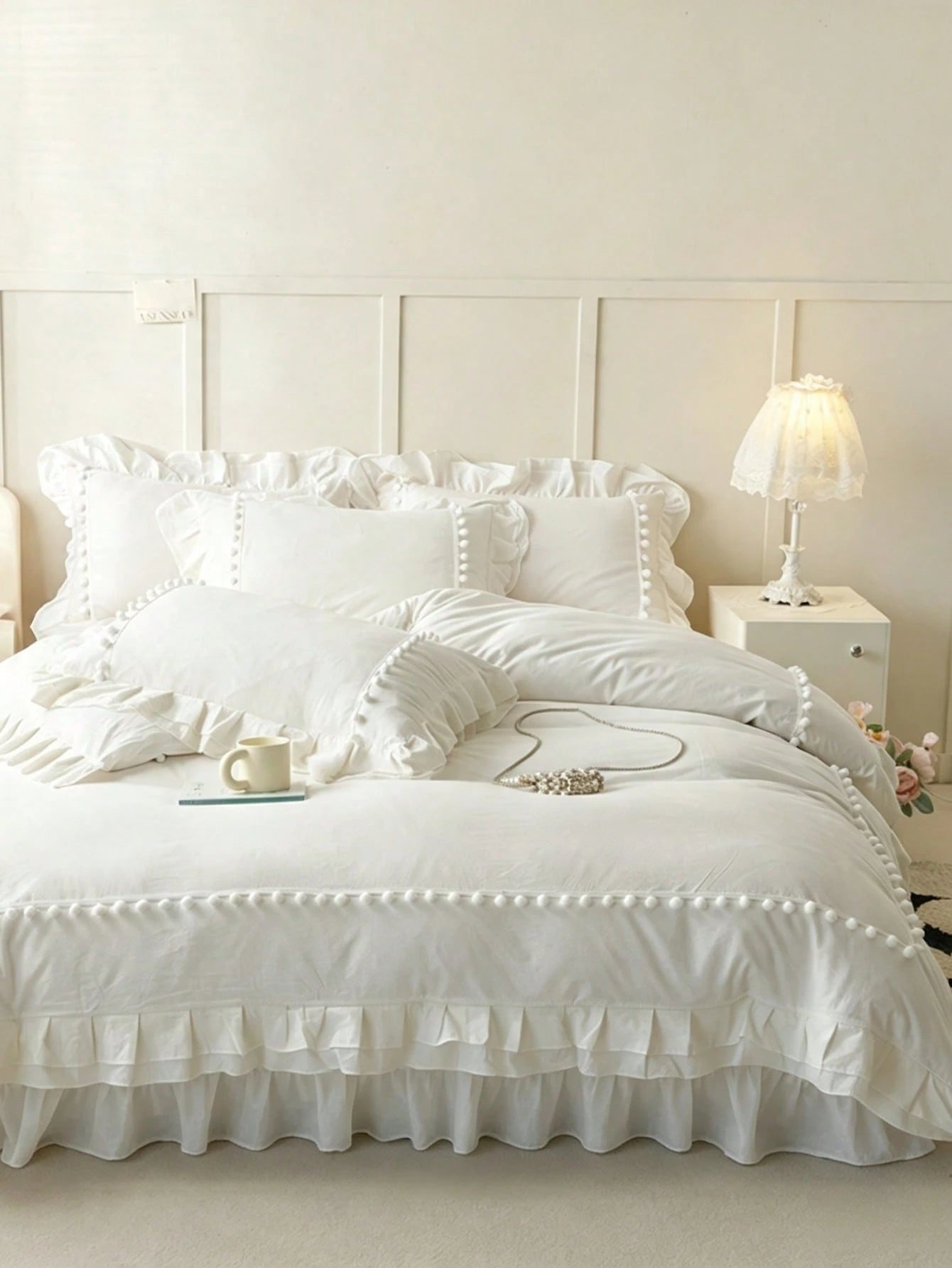3pcs Soft Skin-Friendly Comfortable White Pom Pom Lace Double Layer Ruffle Bedding Set (1*Duvet Cover + 2*Pillowcases, No Inserts), French Country Style, Lady Style, Girly Style, Bohemian Rustic Style