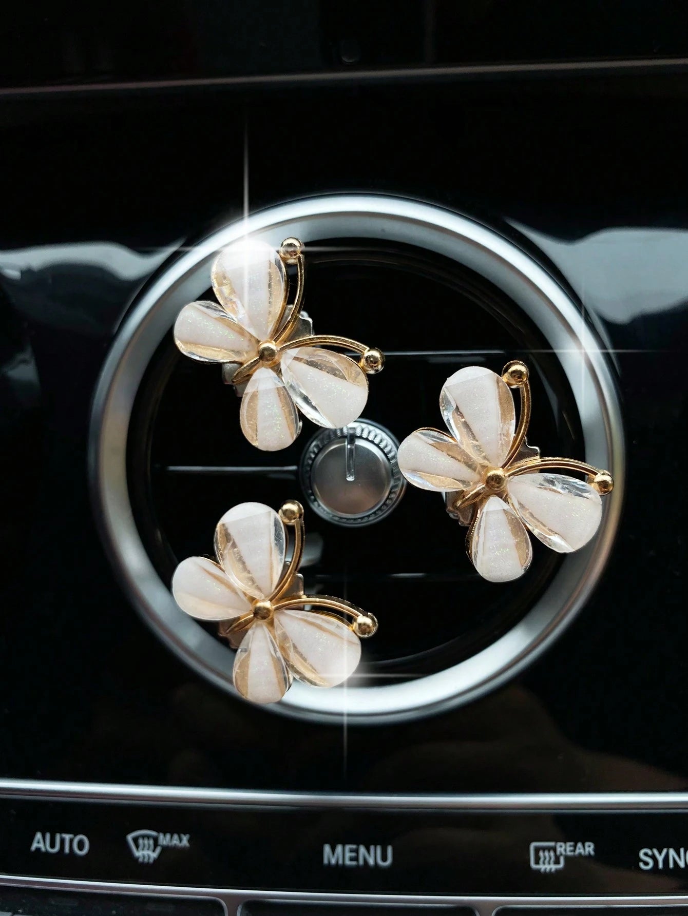 3pcs White Butterfly Car Air Vent Clip, Cute Air Conditioning Decoration