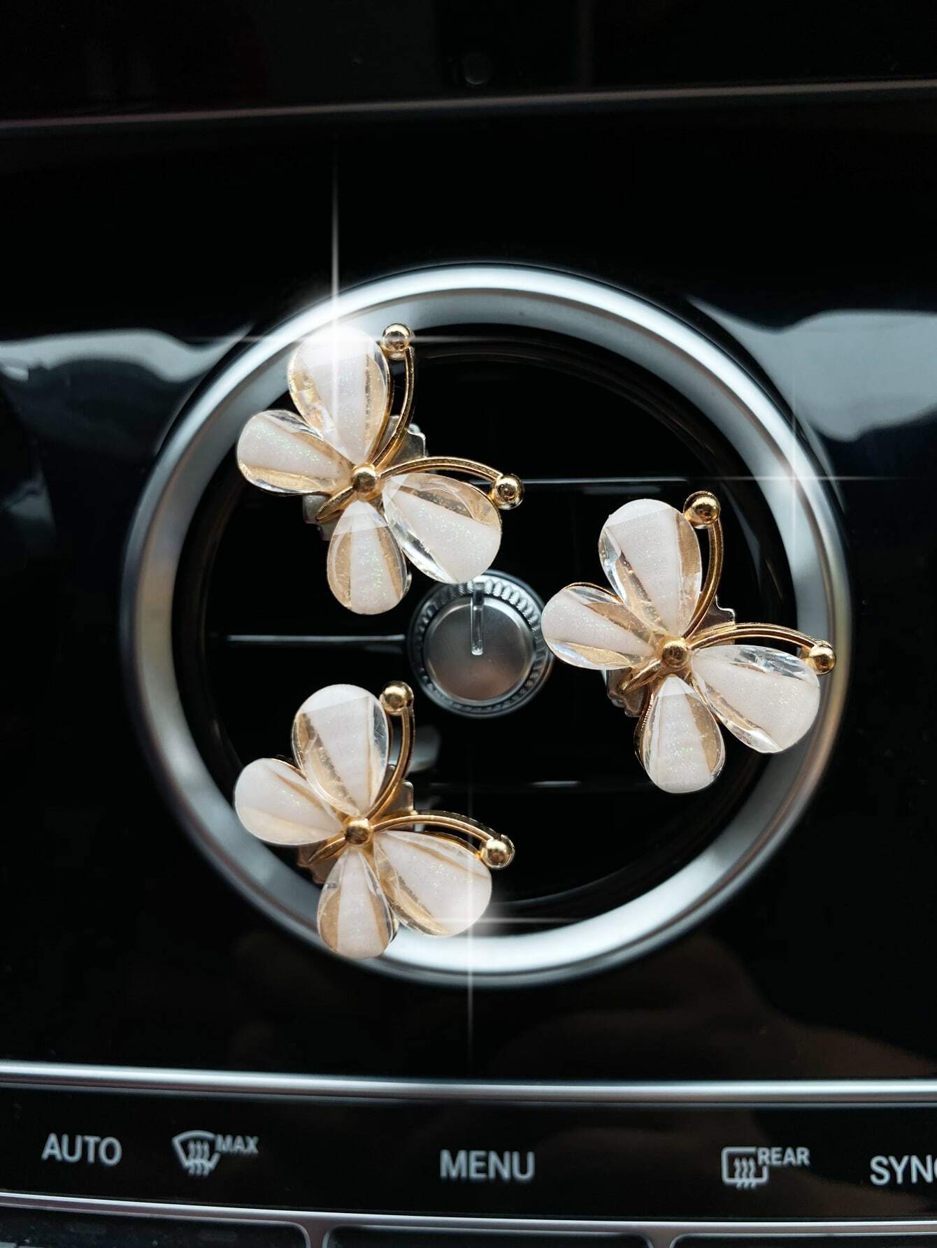 3pcs White Butterfly Car Air Vent Clip, Cute Air Conditioning Decoration