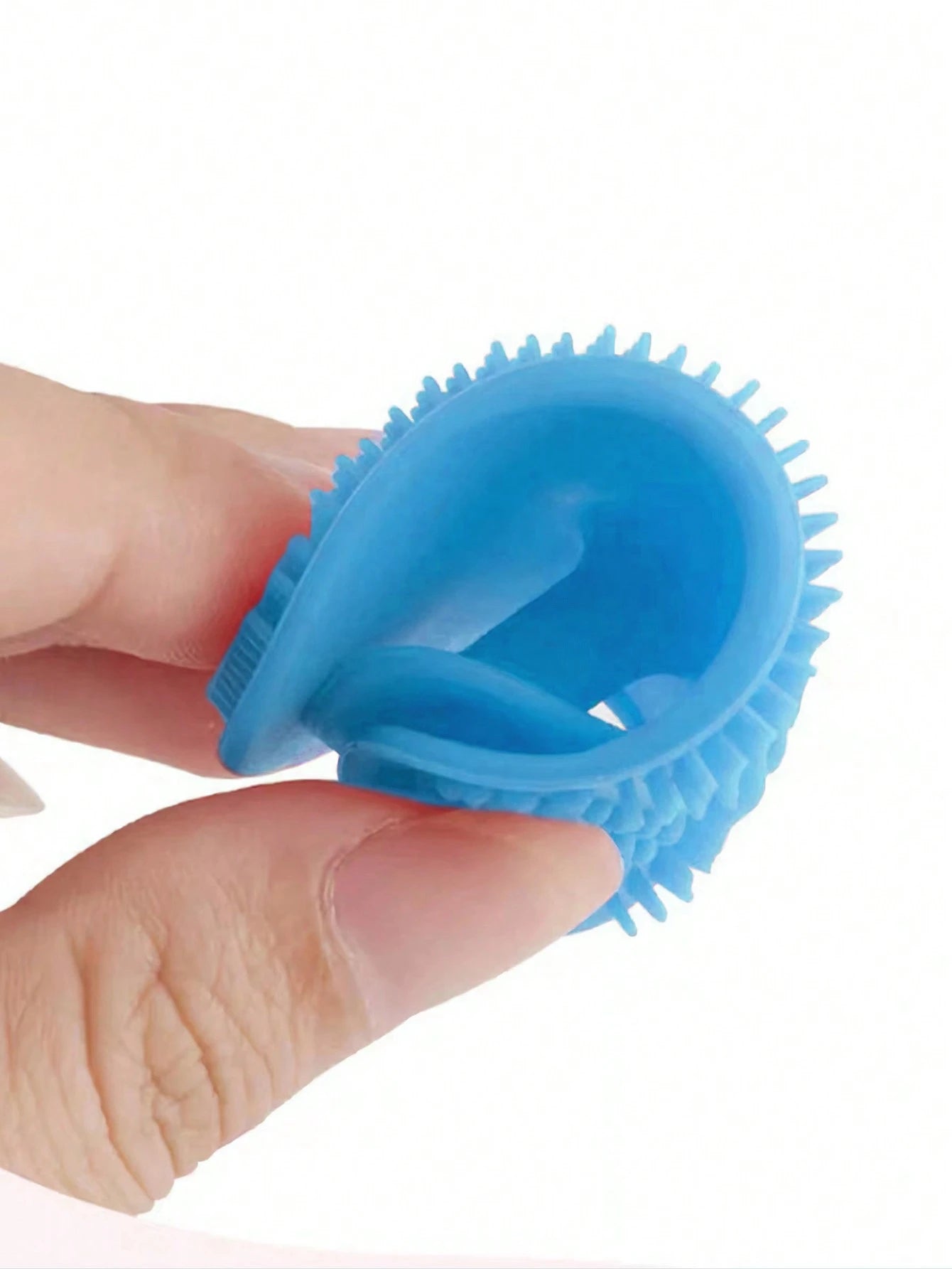 4pcs/2pcs/1pc Small Silicone Facial Cleansing Brush, Baby Shampoo Brush, Blackhead Remover, Soft Round Hair Washing Brush (Random Color)