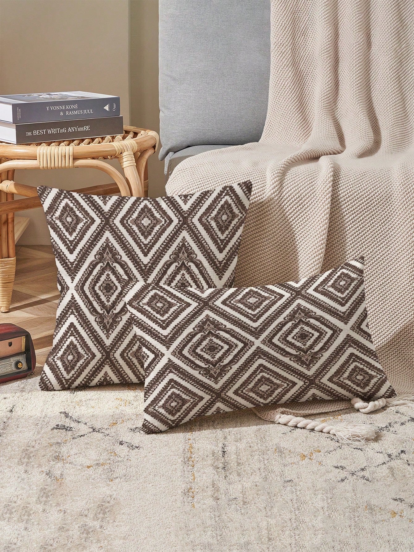 4pcs,Decorative Throw Pillow Covers,Geometric Pattern,Polyester Fiber Cushion Covers,Invisible Zipper,Machine Washable,Minimalist Fashion Line Pattern,Zipper Closure,Home Decorative Throw Pillow Cover
