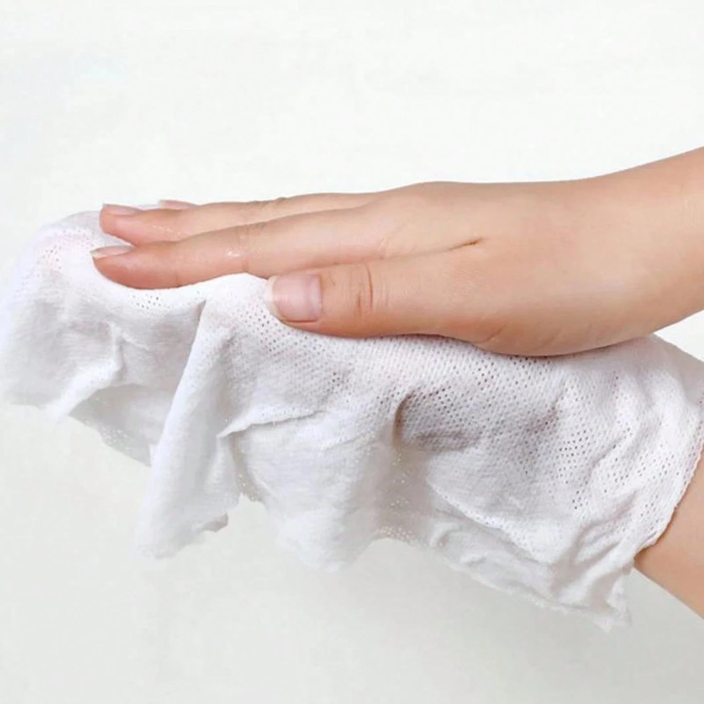 50pcs Disposable Towels Compressed Portable Travel Non-Face Towels Water Wet Wipes Outdoor Moist Tissues Candy Towels