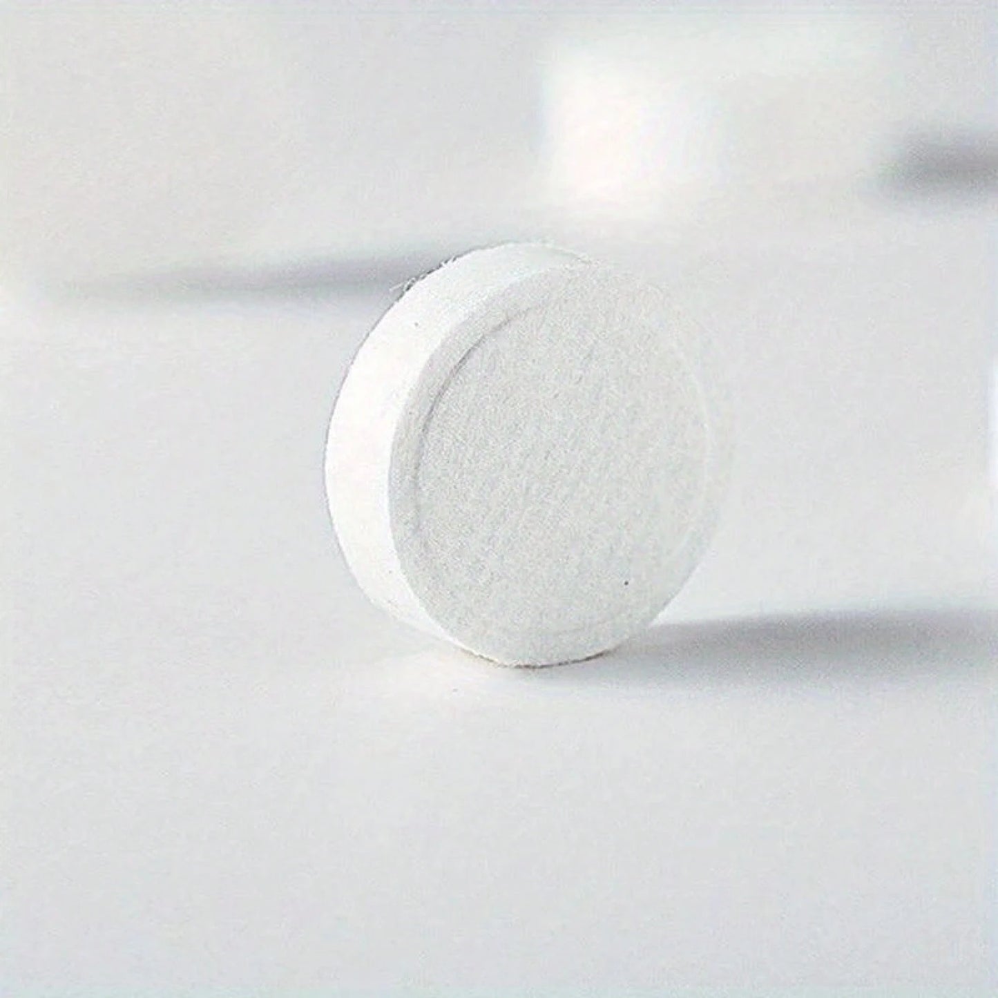 50pcs Disposable Towels Compressed Portable Travel Non-Face Towels Water Wet Wipes Outdoor Moist Tissues Candy Towels