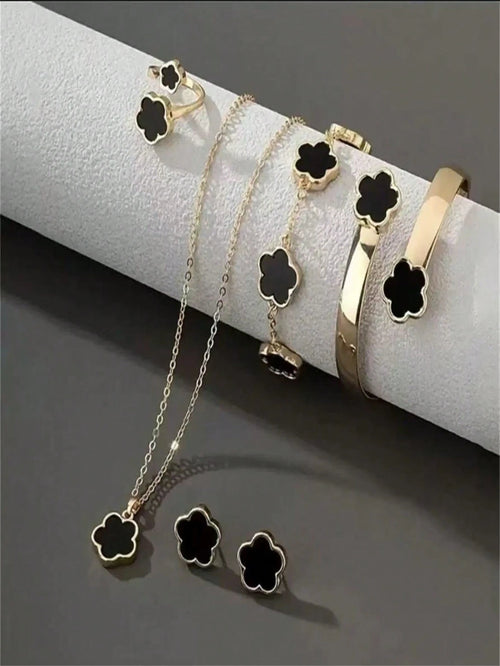 5pcs/Set Minimalist Plant Five-Leaf Flower Jewelry Set, Gold-Plated Stainless Steel Non-Fading, Five-Leaf Clover Gift
