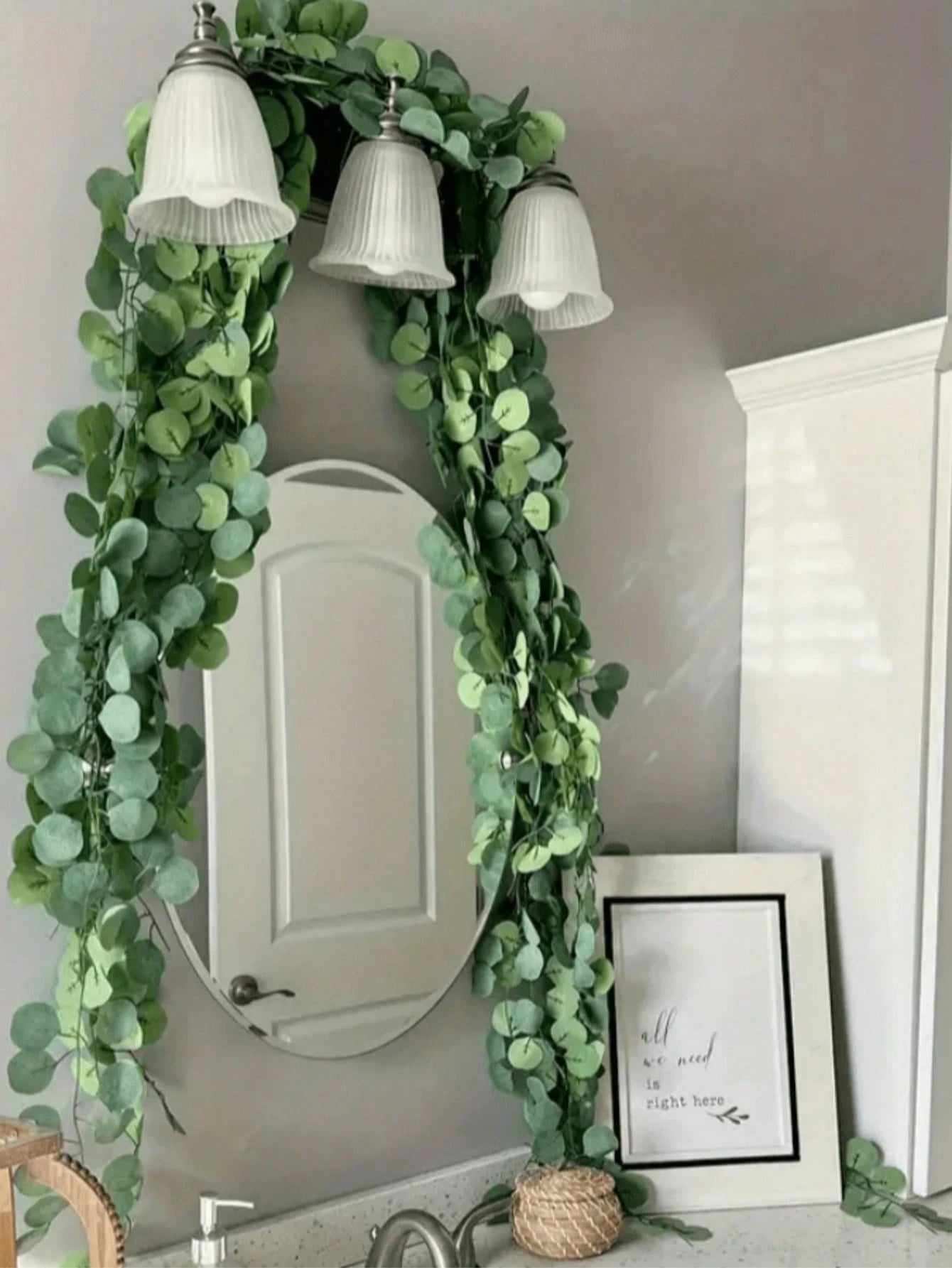 6/12pcs Artificial Eucalyptus Wreath, Artificial Green Wreath, Fake Eucalyptus Leaves, Suitable For Home Decor, Wedding Backdrop, Party Decoration, Birthday, Graduation, Kitchen Decor, Etc.