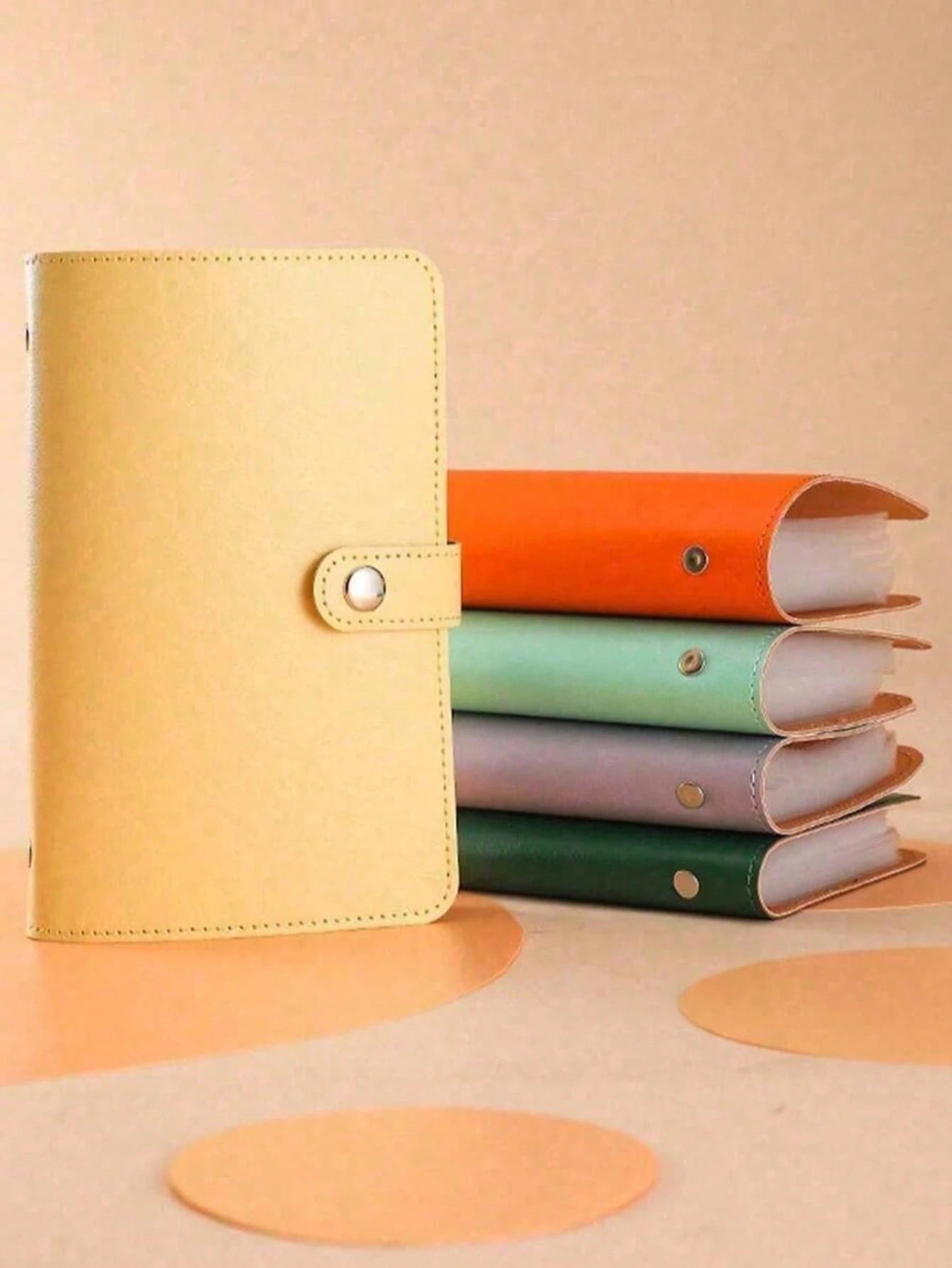 A Cash Storage Notebook That Can Hold 100 Banknotes, With Photos Of Banknotes And Stamps, 1A6 Large Storage Space, Envelope Challenge Binder, Savings Challenge Book With Envelope, Envelope Saving Chal