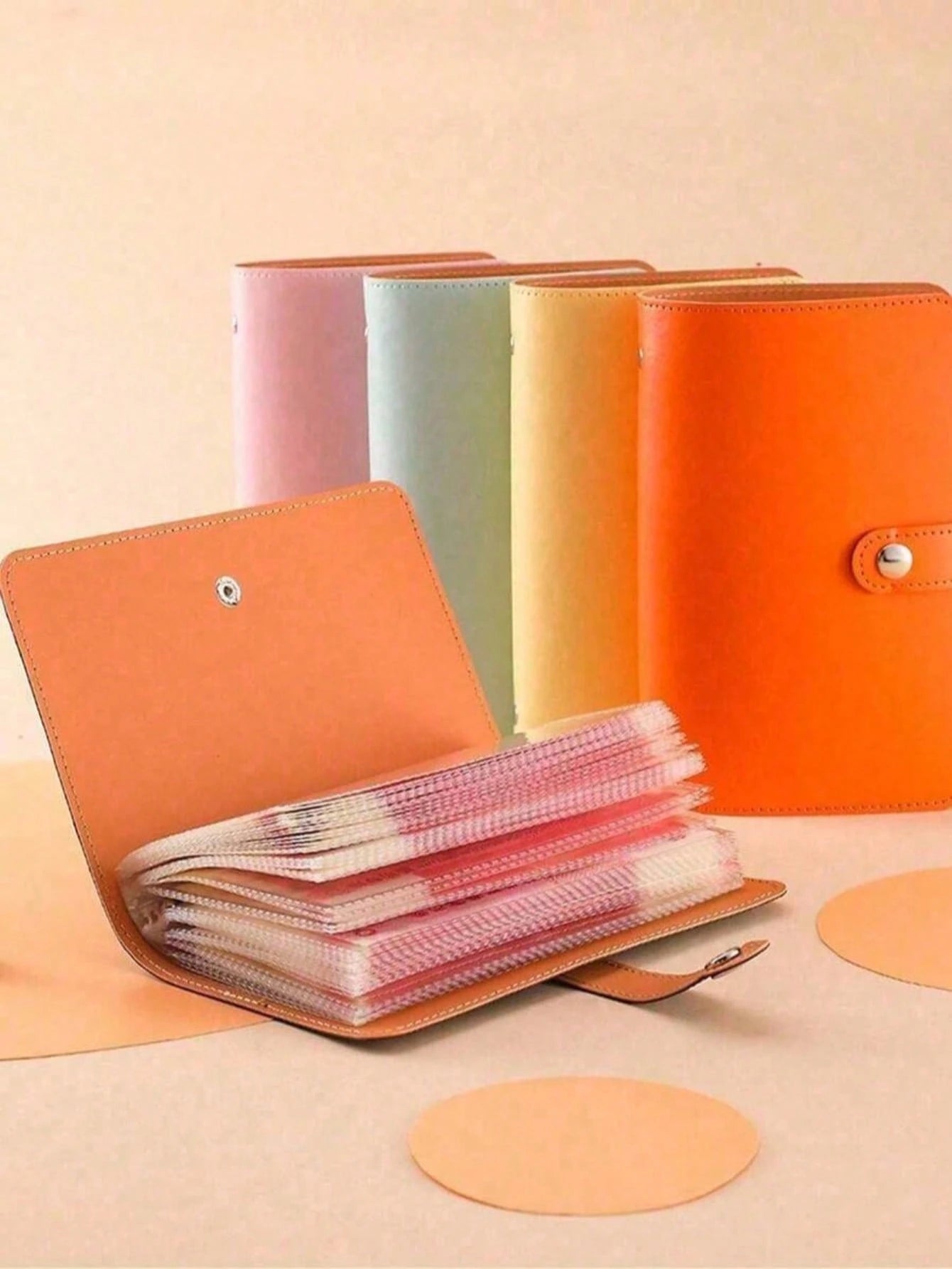 A Cash Storage Notebook That Can Hold 100 Banknotes, With Photos Of Banknotes And Stamps, 1A6 Large Storage Space, Envelope Challenge Binder, Savings Challenge Book With Envelope, Envelope Saving Chal