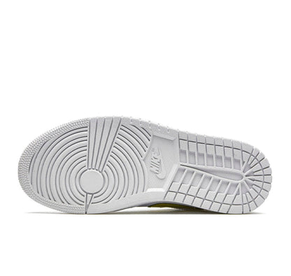 Air Jordan 1 Low "White Metallic Gold"