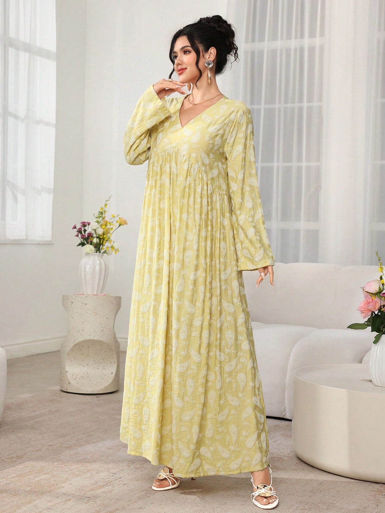 Al Najma New Print V-Neck High Waist A-Line Long Sleeve Arabic Style Dress