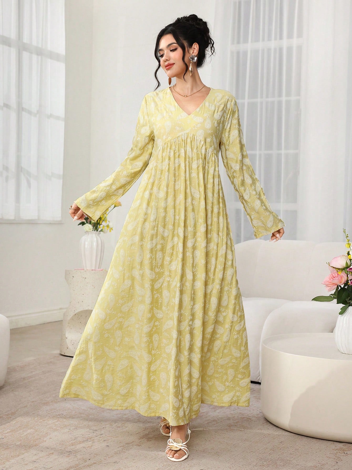 Al Najma New Print V-Neck High Waist A-Line Long Sleeve Arabic Style Dress