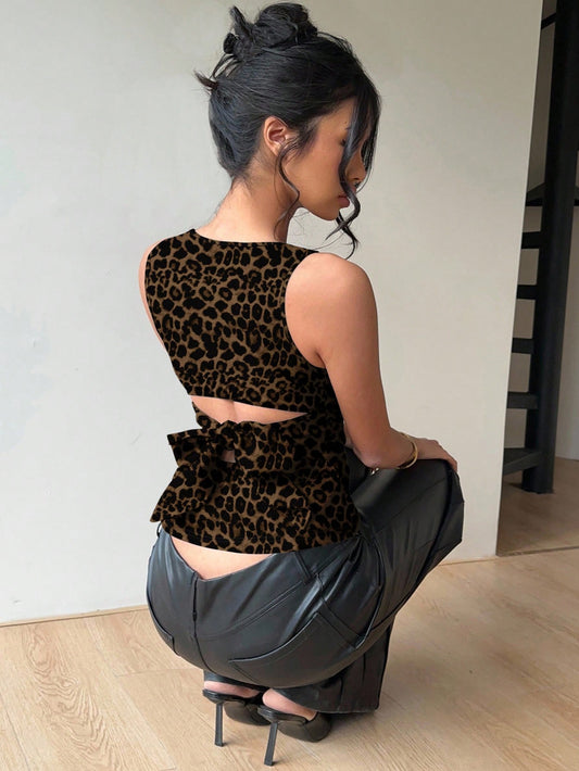 Aloruh Women's Backless Vintage Leopard Print Bow Decor Sleeveless Blouse, Suitable For Commuting, Daily Wear, Vacation, Beach, Chic Outings,Summer Top