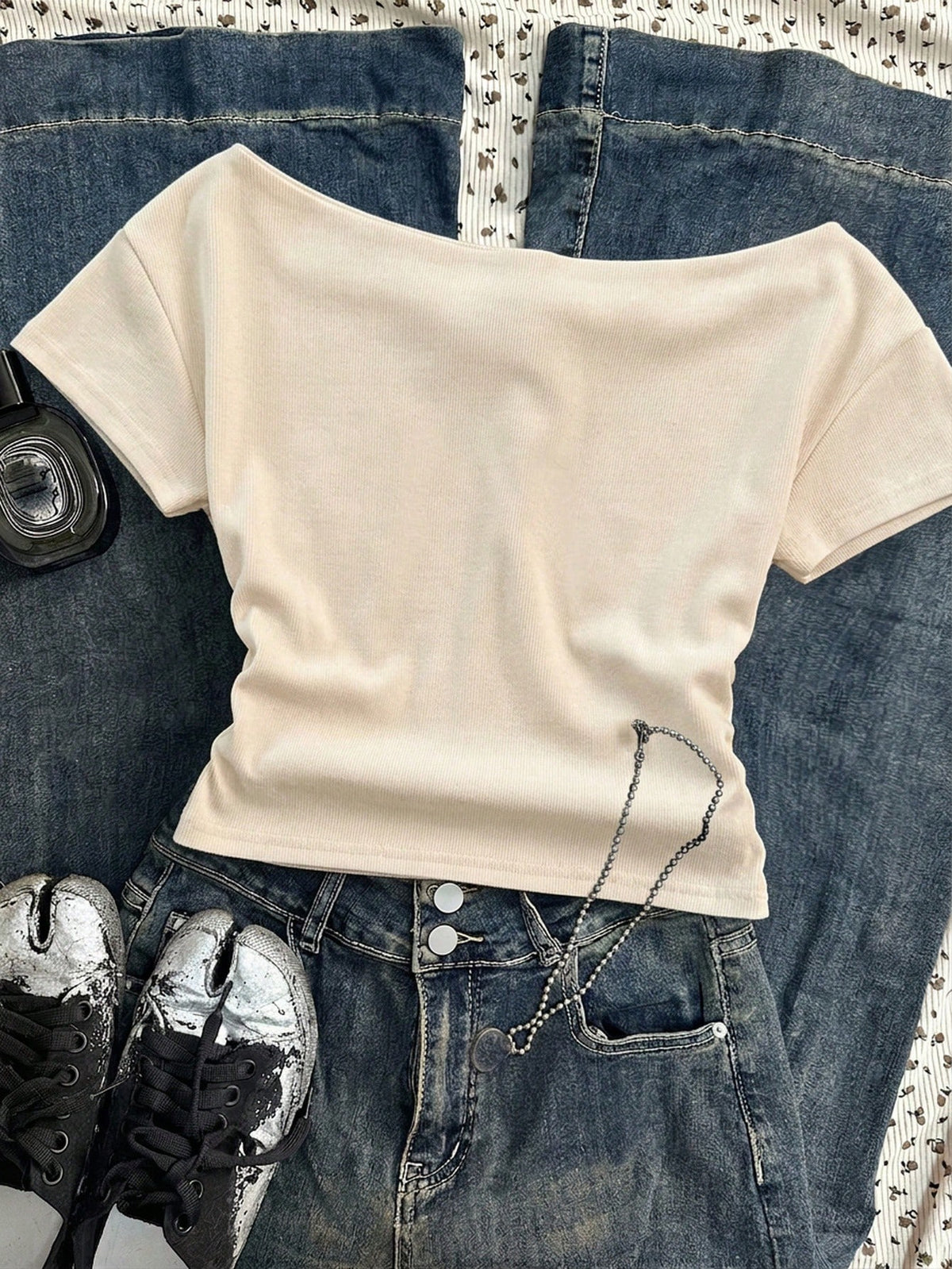 Attitoon Women's Casual Ruched Waist Square Neck Fitted Short Sleeve T-Shirt, Suitable For Summer, Casual Minimalist Vintage Punk Y2K Versatile Party Gathering Rural Boots Western Cowboy English Lette