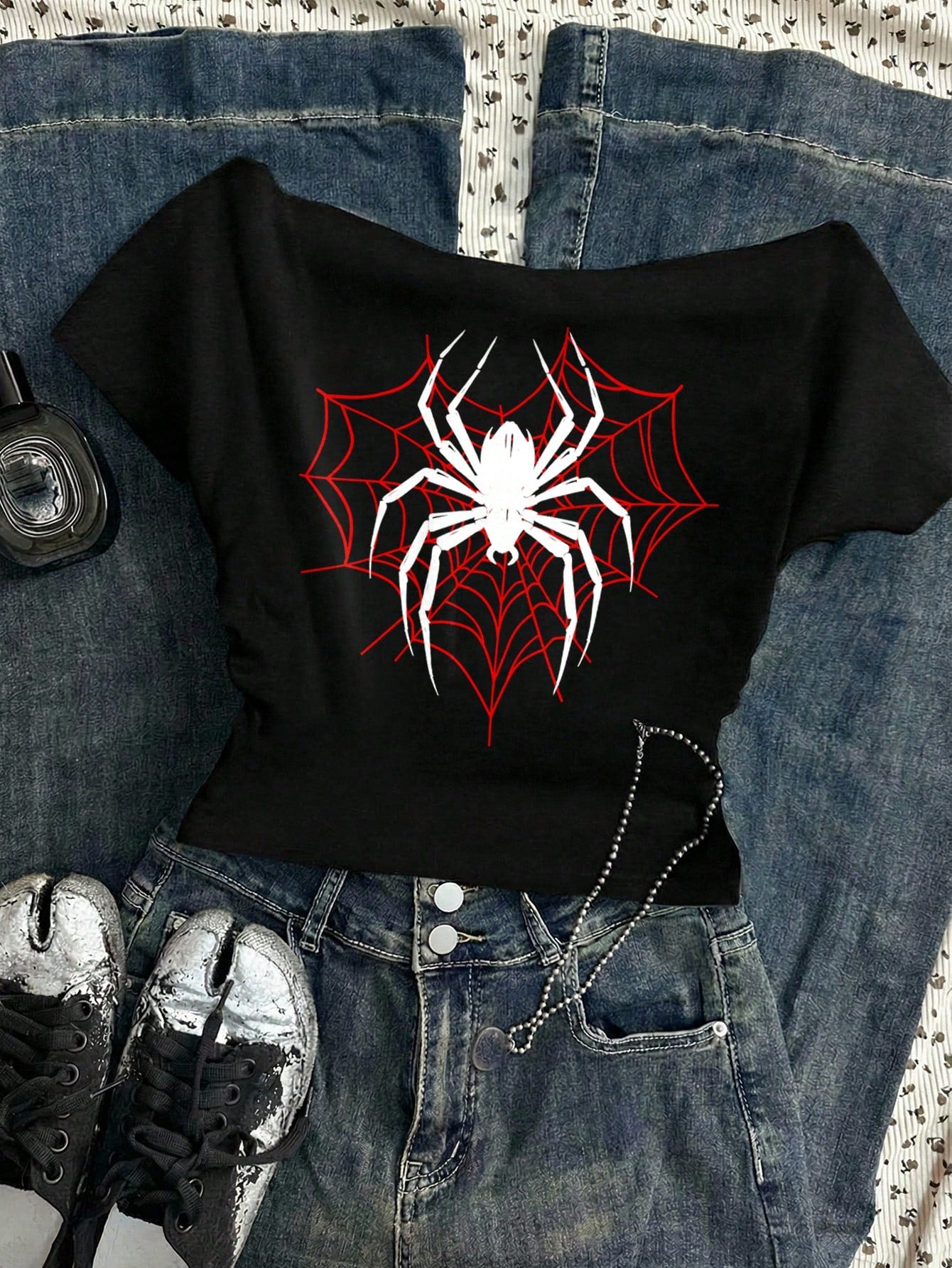 Attitoon Women's Casual Ruched Waist Square Neck Fitted Short Sleeve T-Shirt, Minimalist Vintage Punk Y2K Versatile Spider Web Spider Black & Red Print Pattern T-Shirt, Suitable For Summer, Party, Mus
