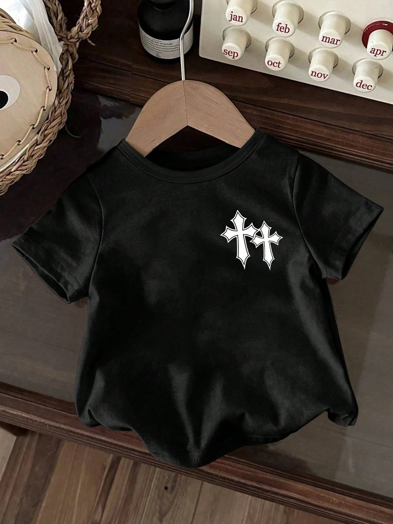 Baby Boy Casual Simple Cross Printed Round Neck Fun And Cute Top, Spring And Summer Collection