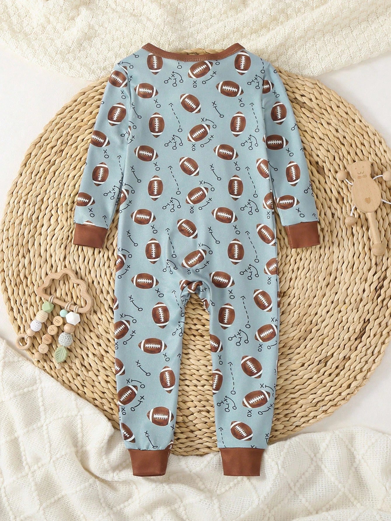 Baby Boy Knitted Crew Neck Long Sleeve Jumpsuit With Playful Pattern, Casual Loungewear For Spring/Summer