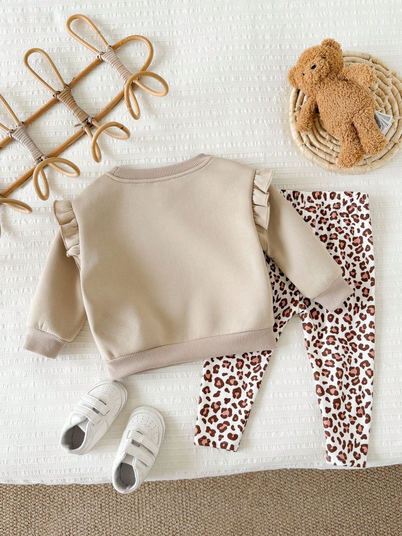 Baby Girl Knit Solid Color Bow Pattern Ruffle Casual Sweatshirt & Leopard Print Long Autumn Winter Pants 2-Piece Set, Fleece Lined Brushed Thick