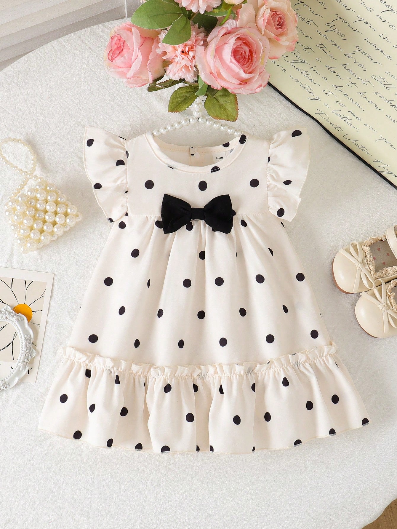 Baby Girls' Summer Polka Dot Dress  Black & White Dots+Bow Decor On Chest+Flare Sleeves  Soft & Cute  Suitable For Daily Outings And Photo Shoots