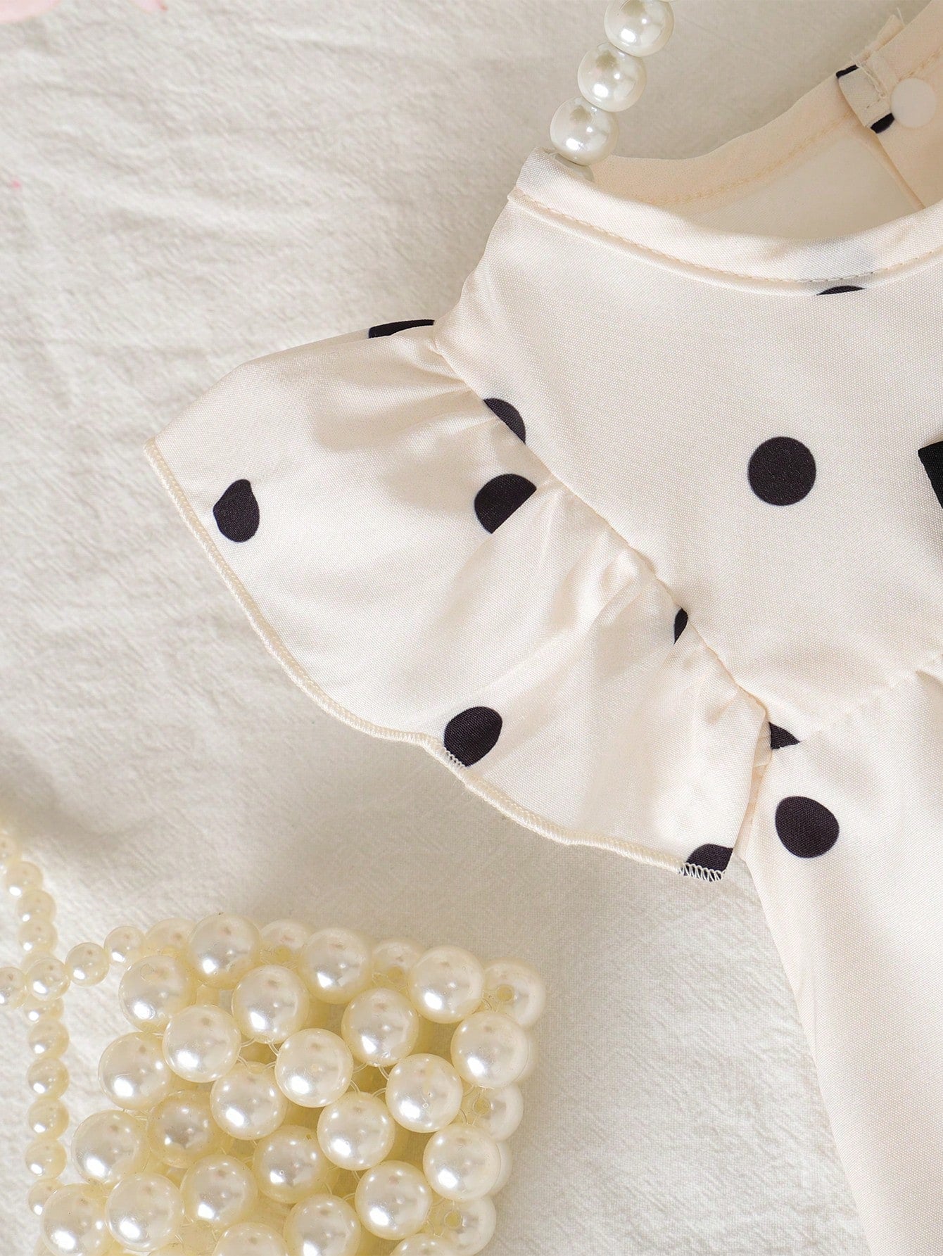Baby Girls' Summer Polka Dot Dress  Black & White Dots+Bow Decor On Chest+Flare Sleeves  Soft & Cute  Suitable For Daily Outings And Photo Shoots