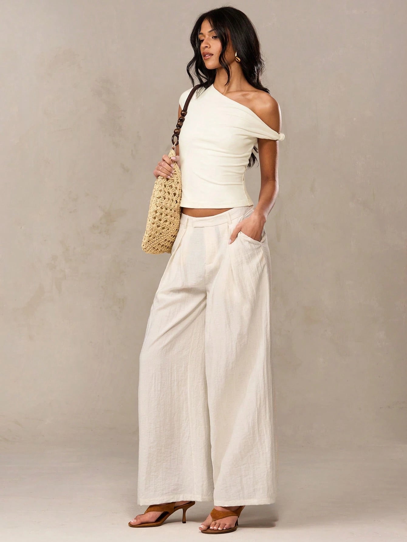 BAE Cream-Colored Off-Shoulder Fitted Long Top With Asymmetric Twist Detail, Suitable For Summer, Casual, Back-To-School, Retro And Airport Outfits,Summer Top