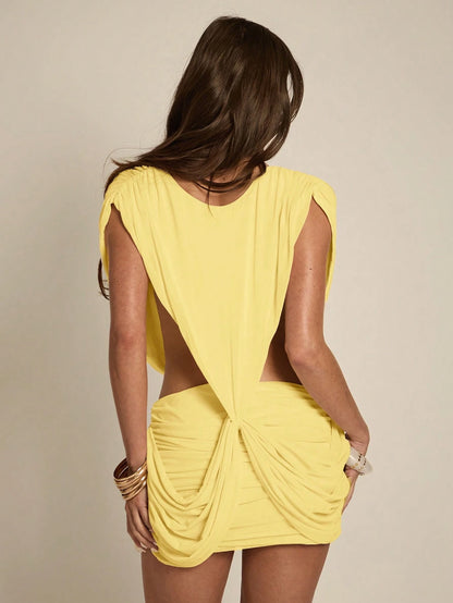 BAE Women's Solid Color Deep V-Neck Waist Cutout Sexy Mini Dress Club Night Out Yellow Summer