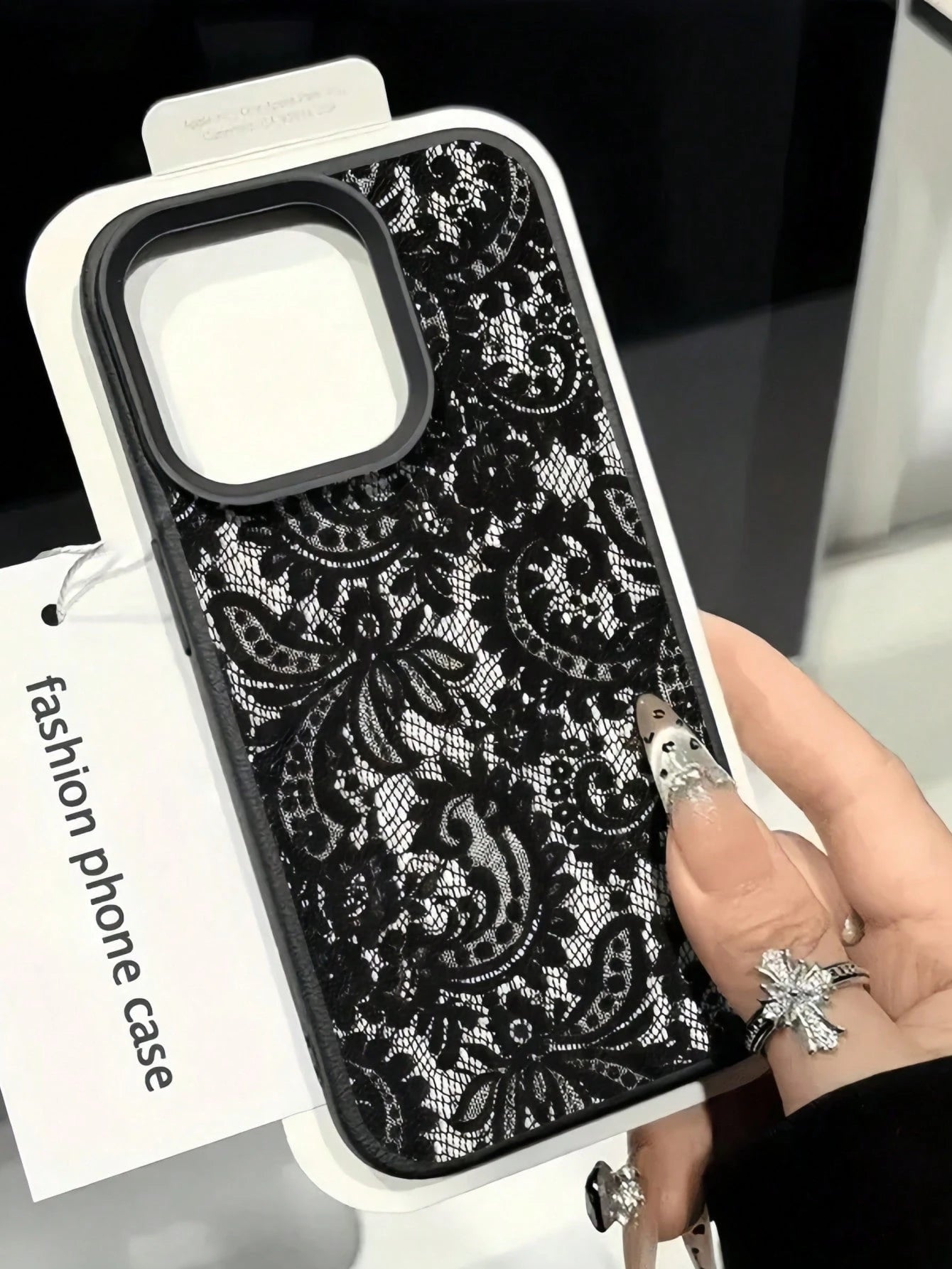 Black Lace Fashion TPU 1pc Black Lace Flower Textured Matte Anti-Fall TPU Fashionable Phone Protective Case Compatible With IPhone 16, 15, 14, 13, 12, 11, 17 Pro Max Anniversary Gift