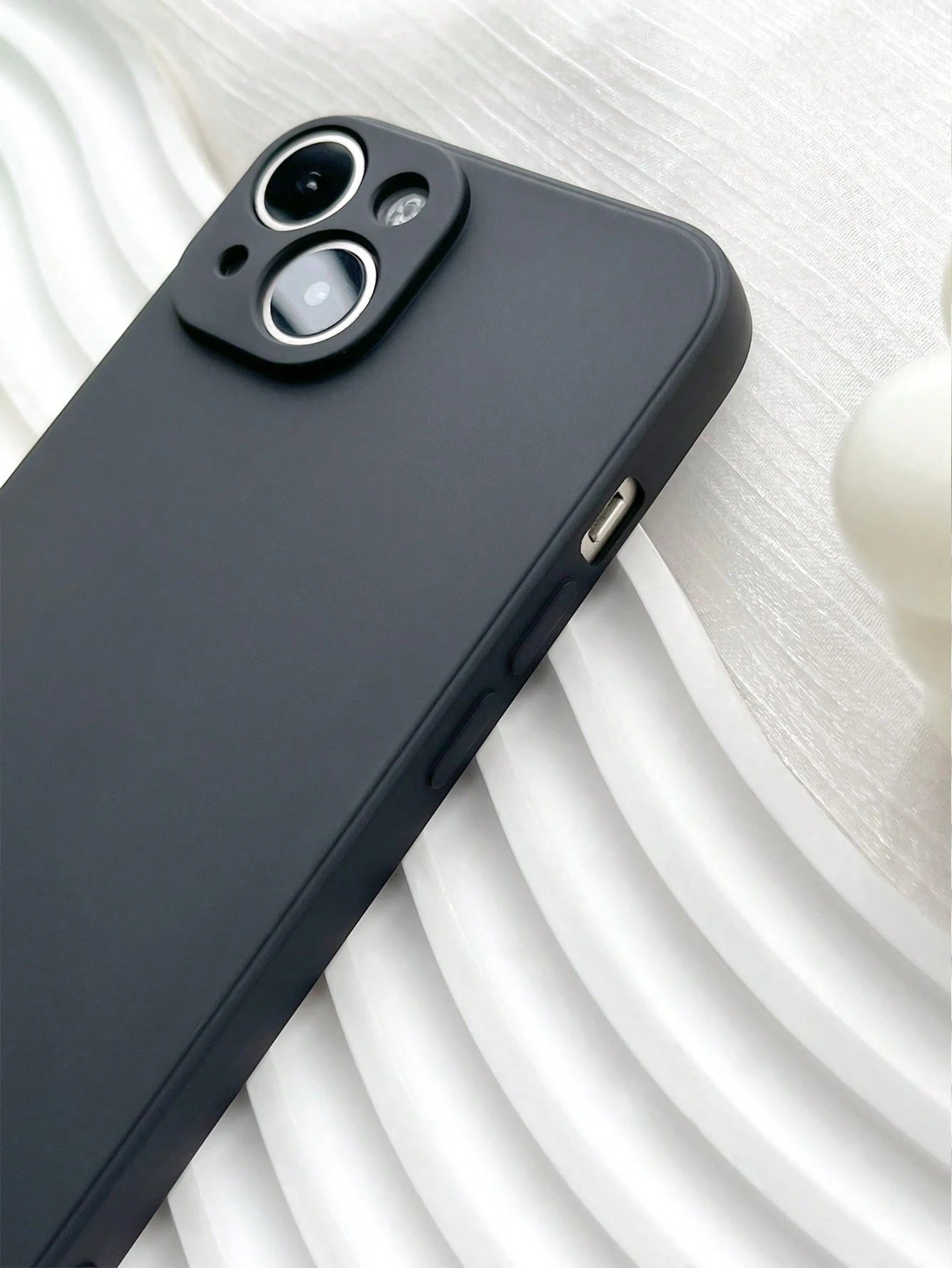 Black Plain Solid Color Fashion Material 1PC Black Matte Edge Phone Case Compatible With IPhone Birthday Gift Anniversary Gift