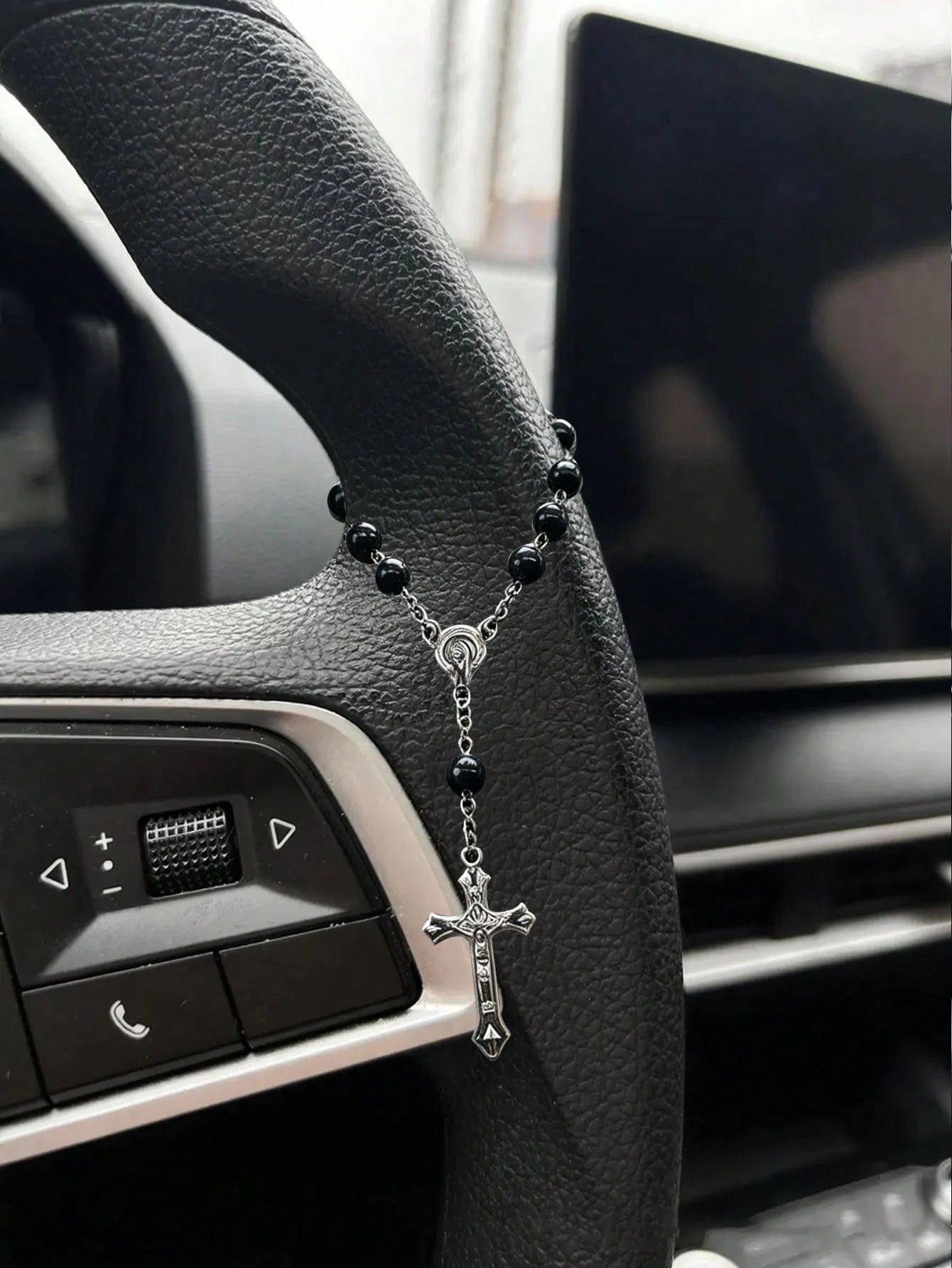 Black Rose Rosary Rearview Mirror Hanging Decor- Elegant Cross Pendant Ornament (Suitable For Rearview Mirror Or Steering Wheel)- Prayer Travel Pendant Suitable For Men And Women- Perfect Gift For