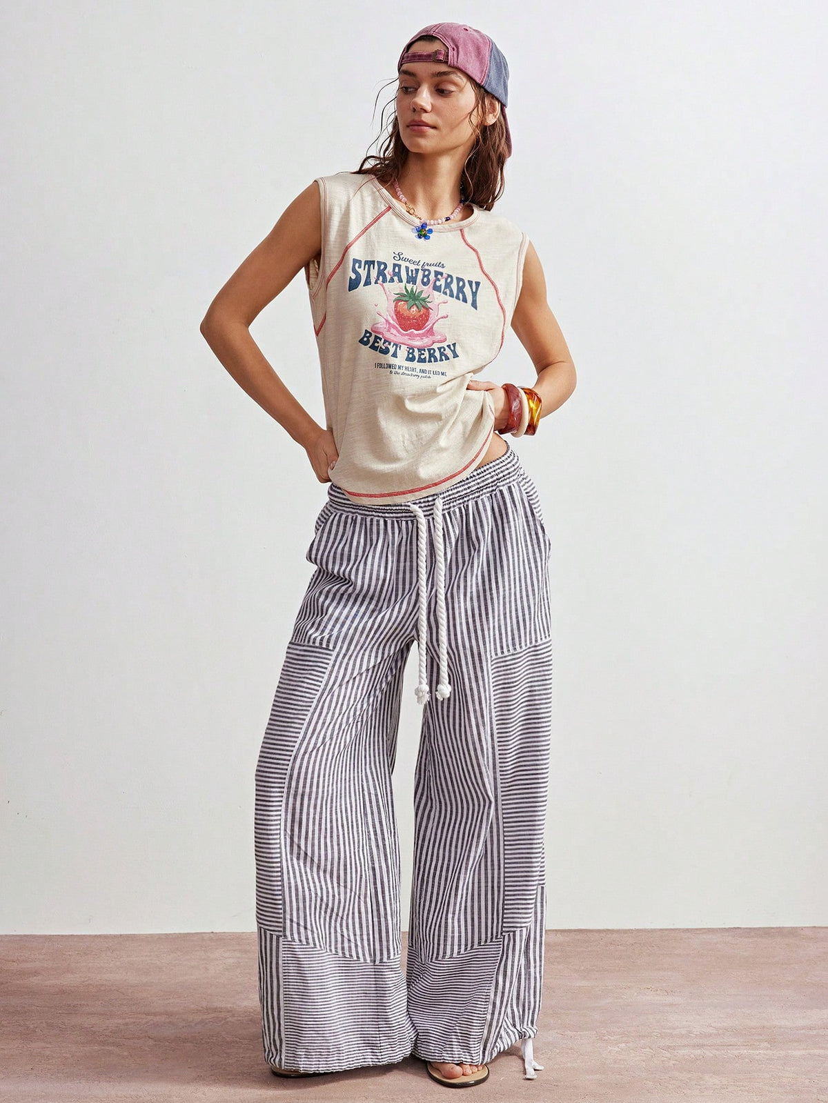 Bohemela Women's Cute Beige Summer Vacation Y2K Bohemian Retro Strawberry Print Crochet Color Block Knit Texture Crew Neck T-Shirt,Casual Relaxed Basic Tops